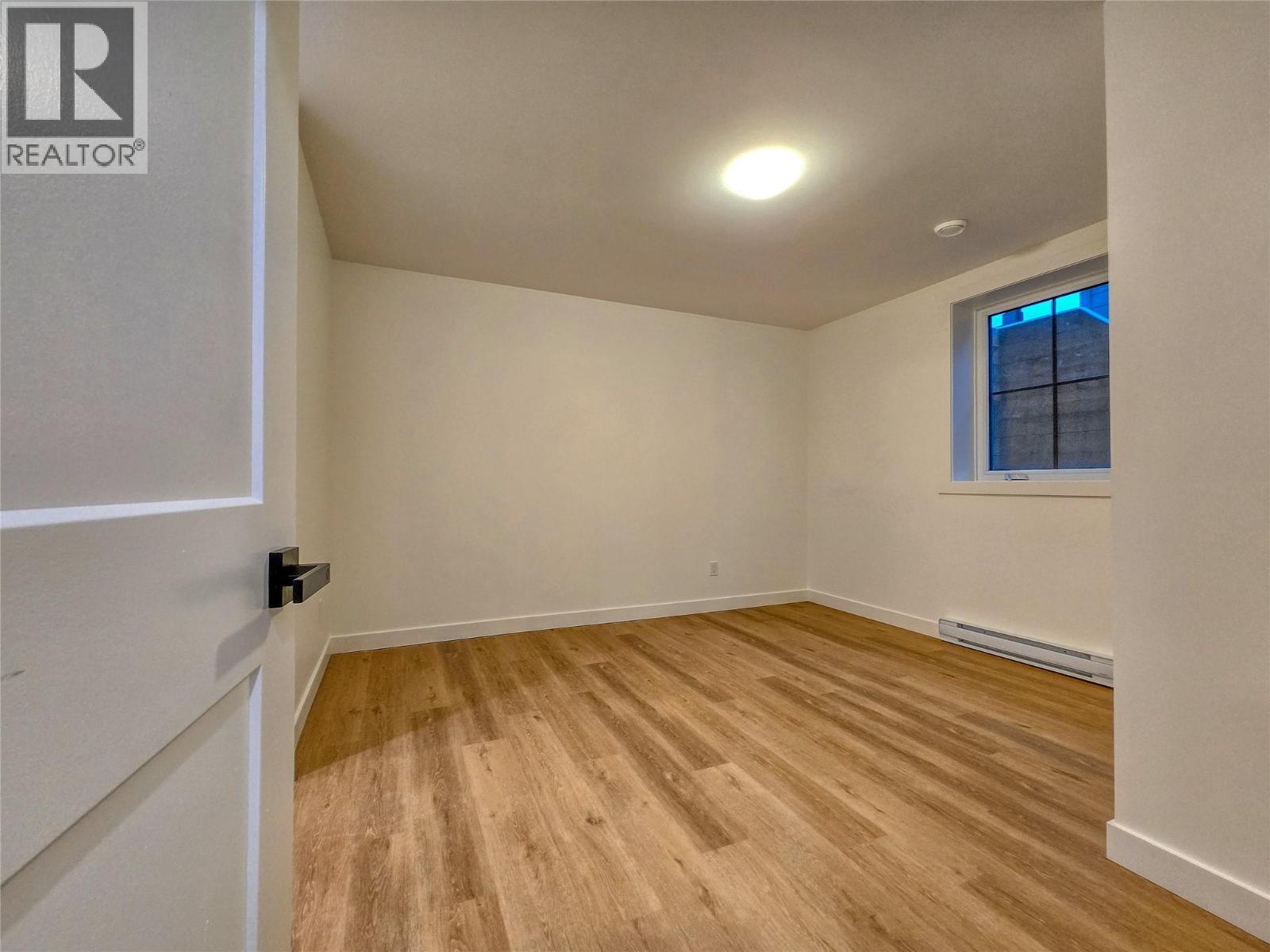 2098 Pine Tree Way Unit# 42, Invermere, BC - Indoor Photo Showing Other Room