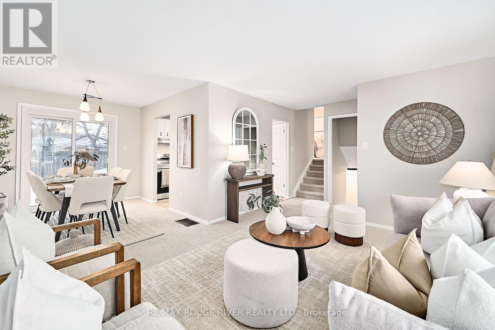 1719 Stewartcroft Crescent, Peterborough (Monaghan Ward 2), ON - Indoor