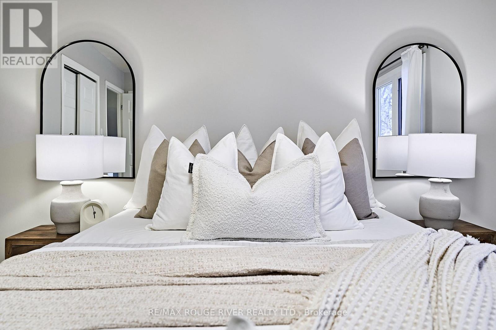 1719 Stewartcroft Crescent, Peterborough (Monaghan Ward 2), ON - Indoor Photo Showing Bedroom