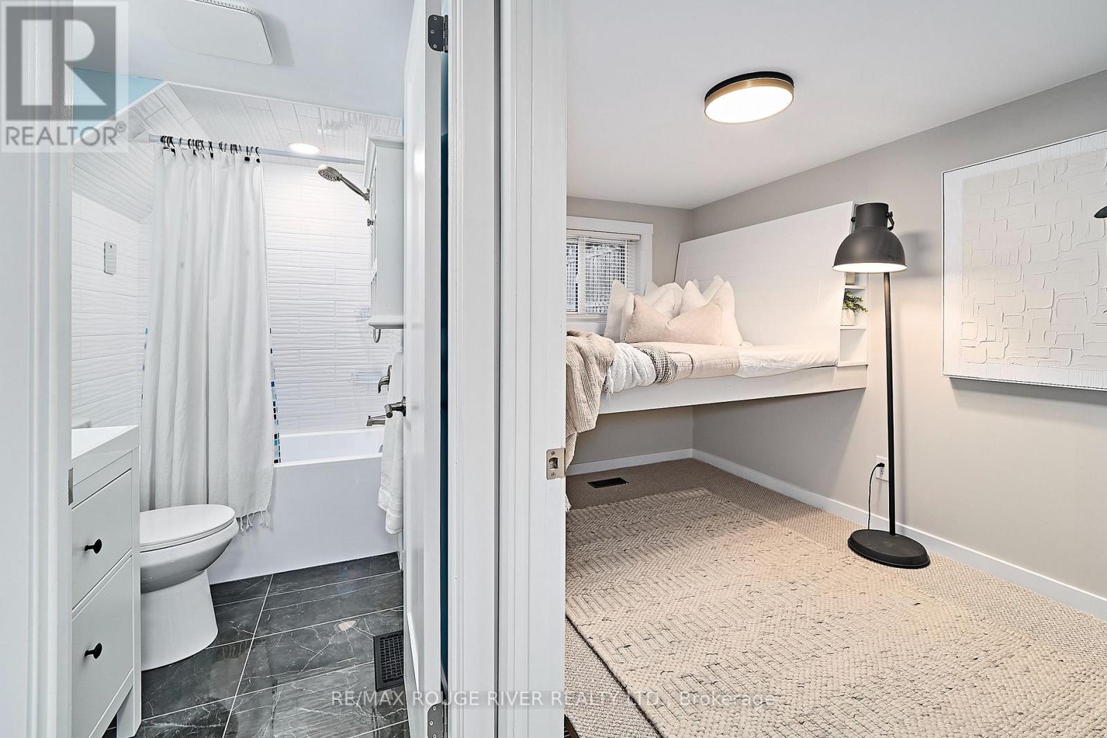 1719 Stewartcroft Crescent, Peterborough (Monaghan Ward 2), ON - Indoor Photo Showing Bathroom