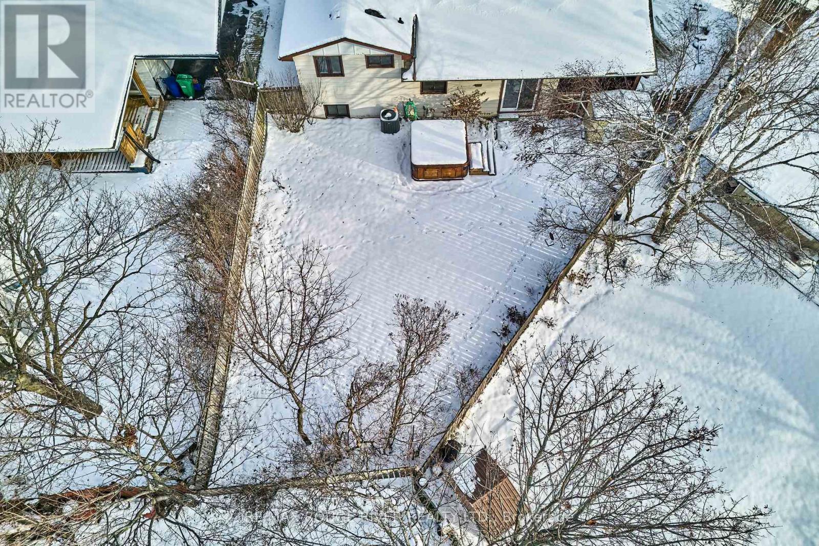 1719 Stewartcroft Crescent, Peterborough (Monaghan Ward 2), ON - Outdoor