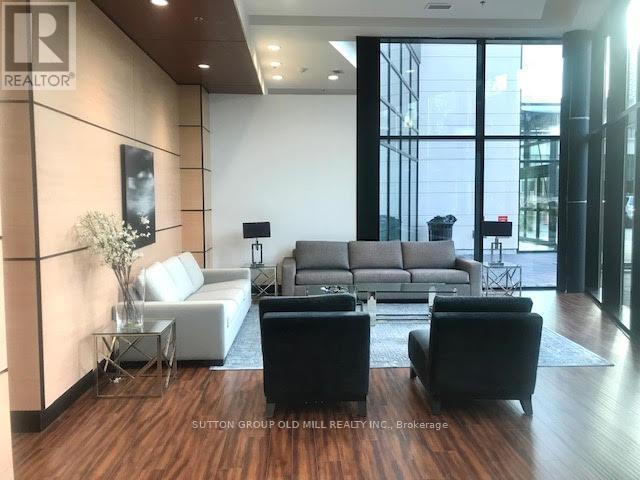 510 - 2900 Highway 7 Road, Vaughan, ON - Indoor Photo Showing Living Room