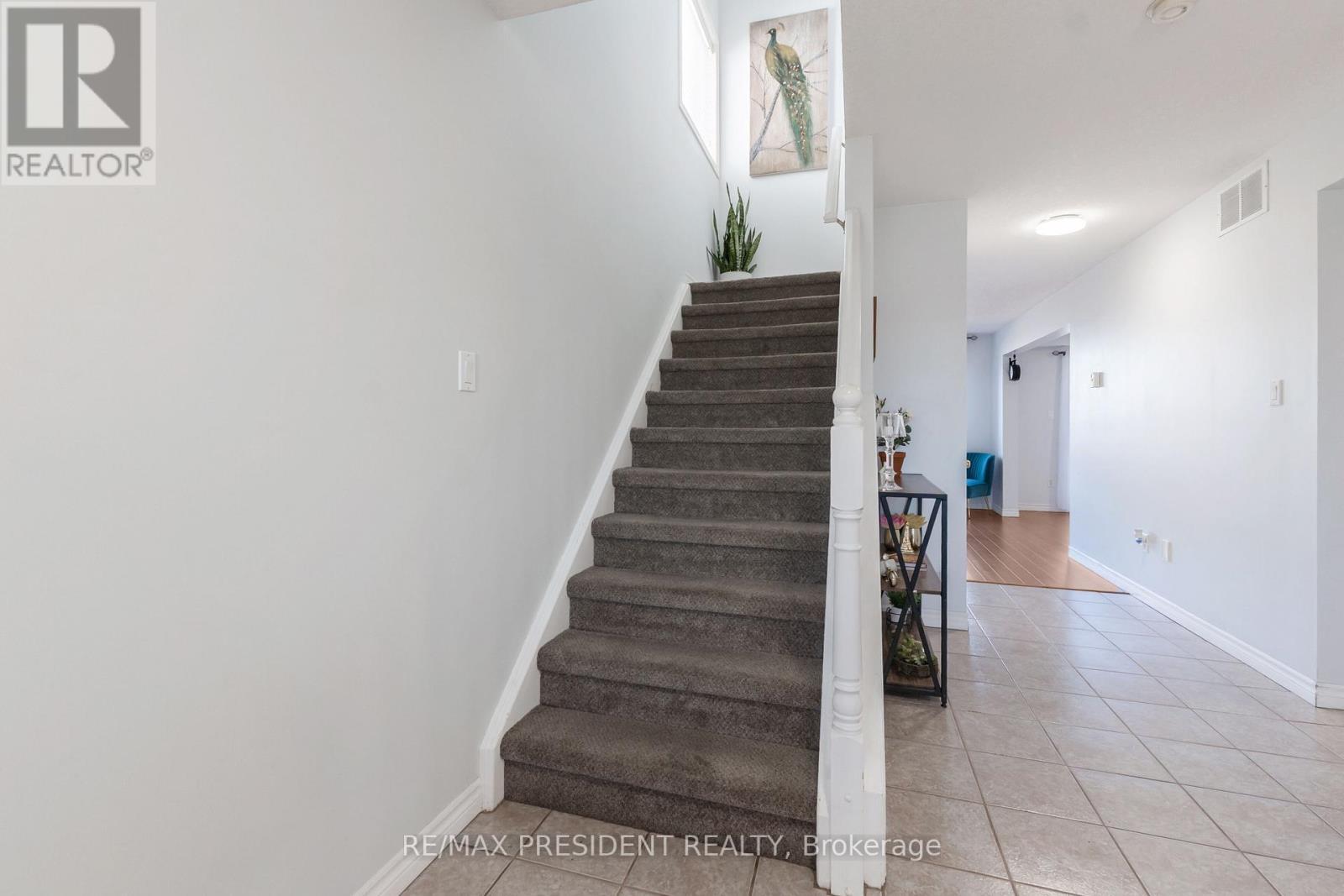68 Wheatland Drive, Cambridge, ON - Indoor Photo Showing Other Room