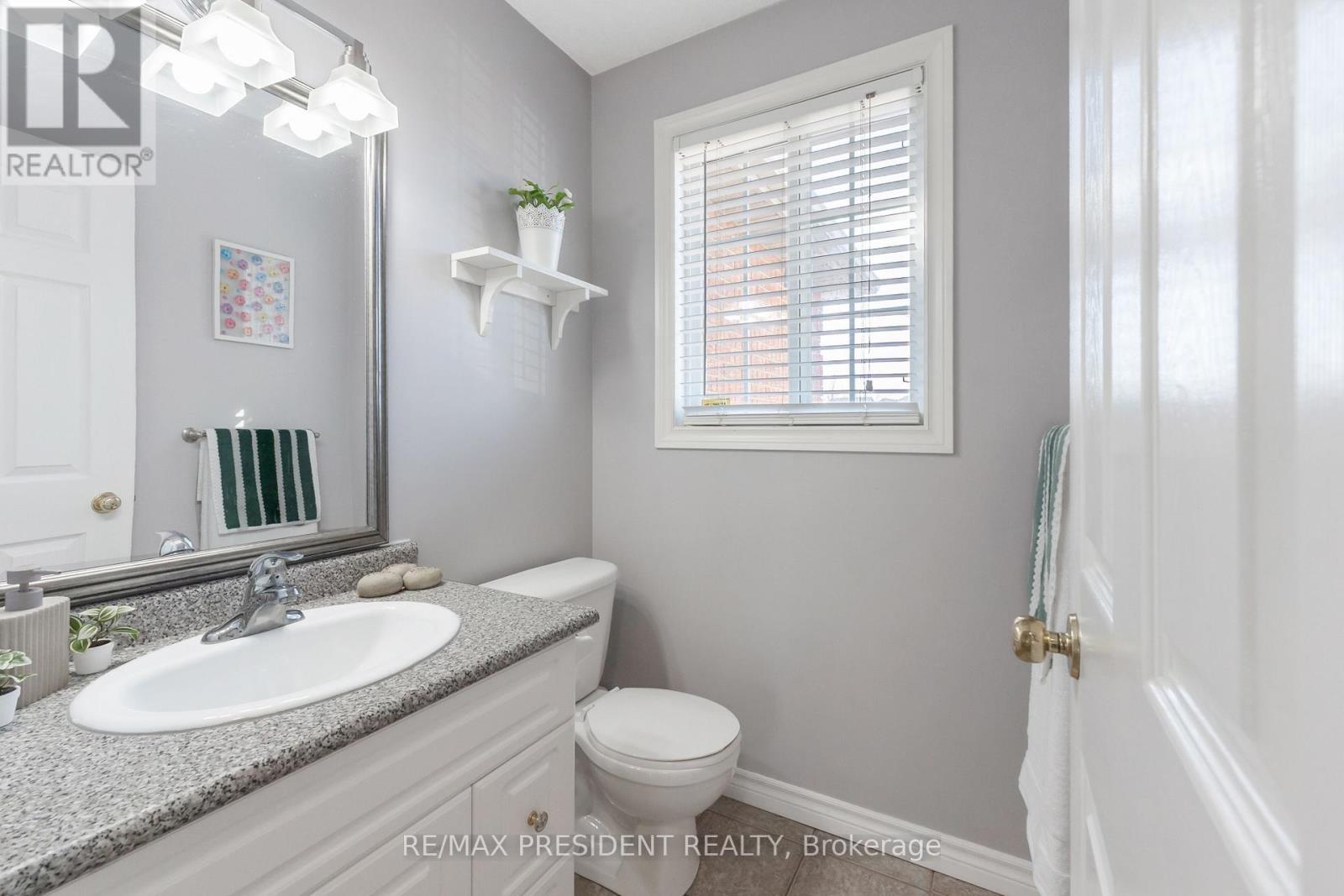 68 Wheatland Drive, Cambridge, ON - Indoor Photo Showing Bathroom