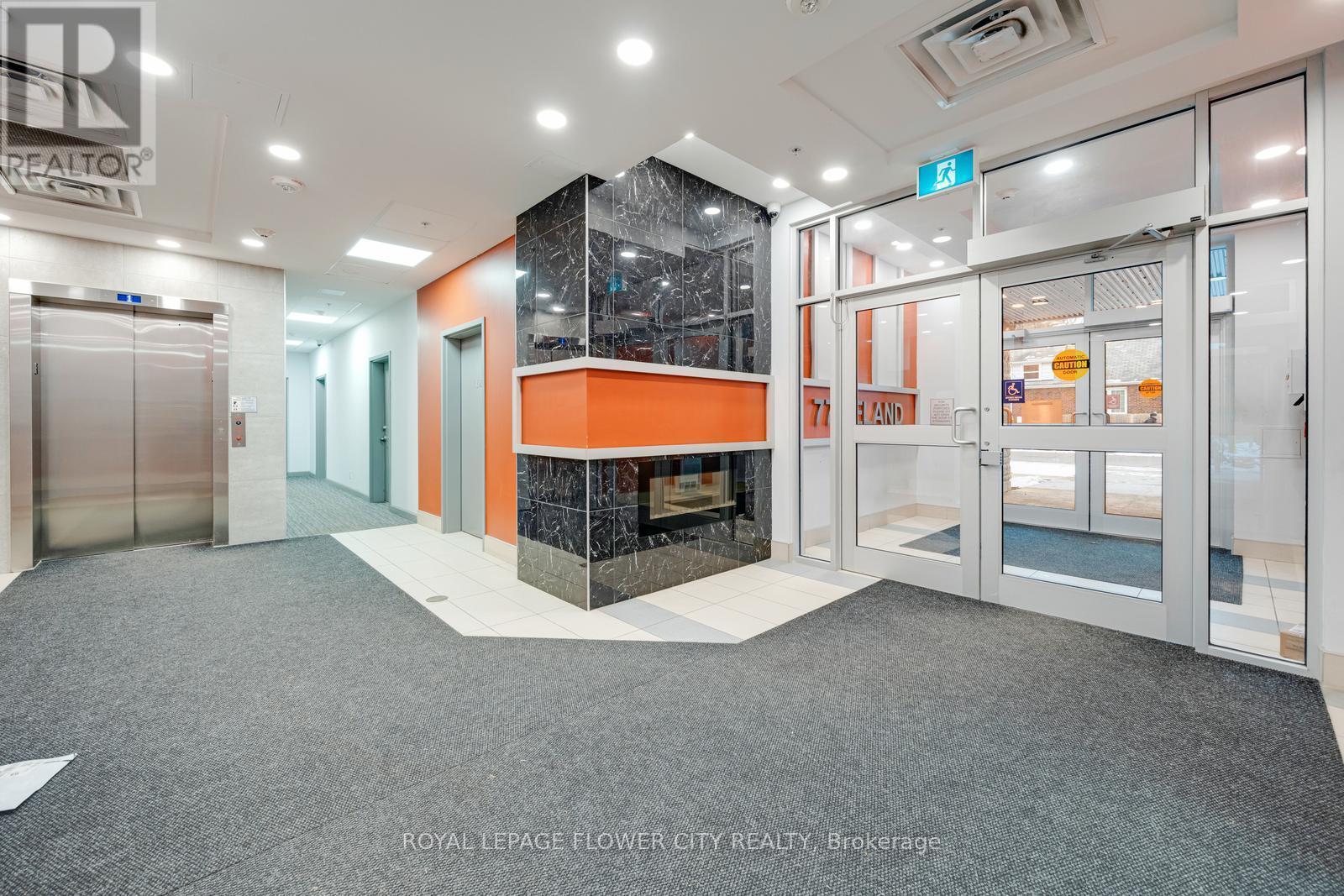 303 - 77 Leland Street, Hamilton, ON - Indoor Photo Showing Other Room