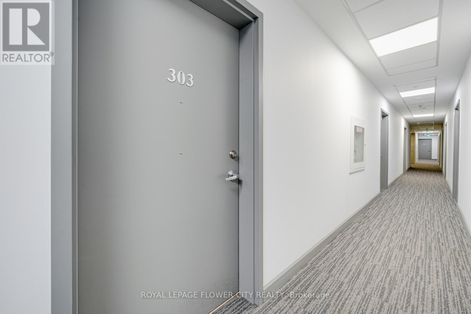 303 - 77 Leland Street, Hamilton, ON - Indoor Photo Showing Other Room