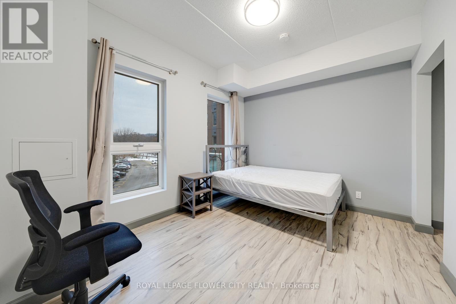 303 - 77 Leland Street, Hamilton, ON - Indoor Photo Showing Bedroom