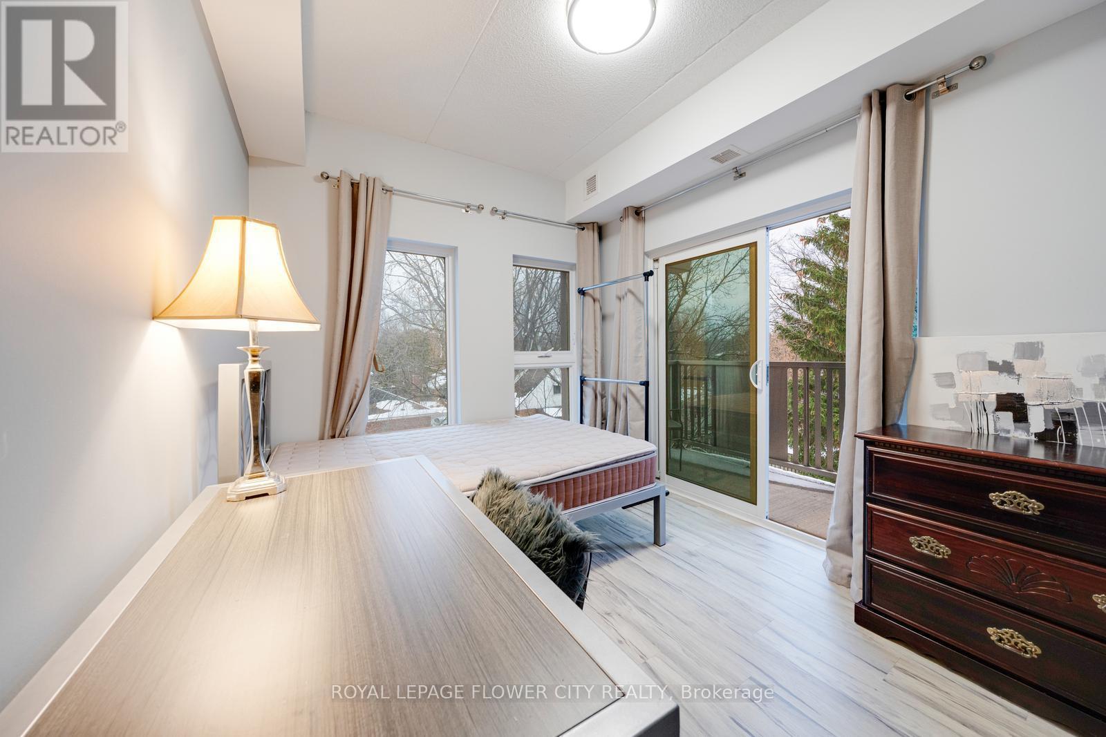 303 - 77 Leland Street, Hamilton, ON - Indoor Photo Showing Other Room