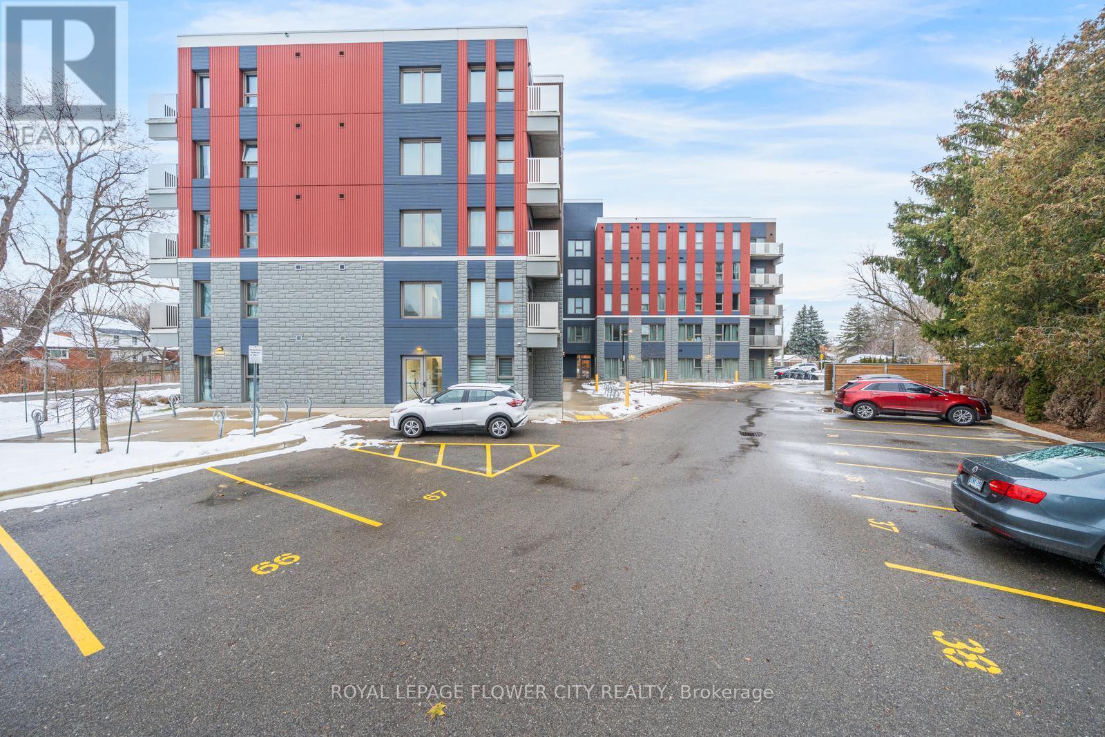 303 - 77 Leland Street, Hamilton, ON - Outdoor