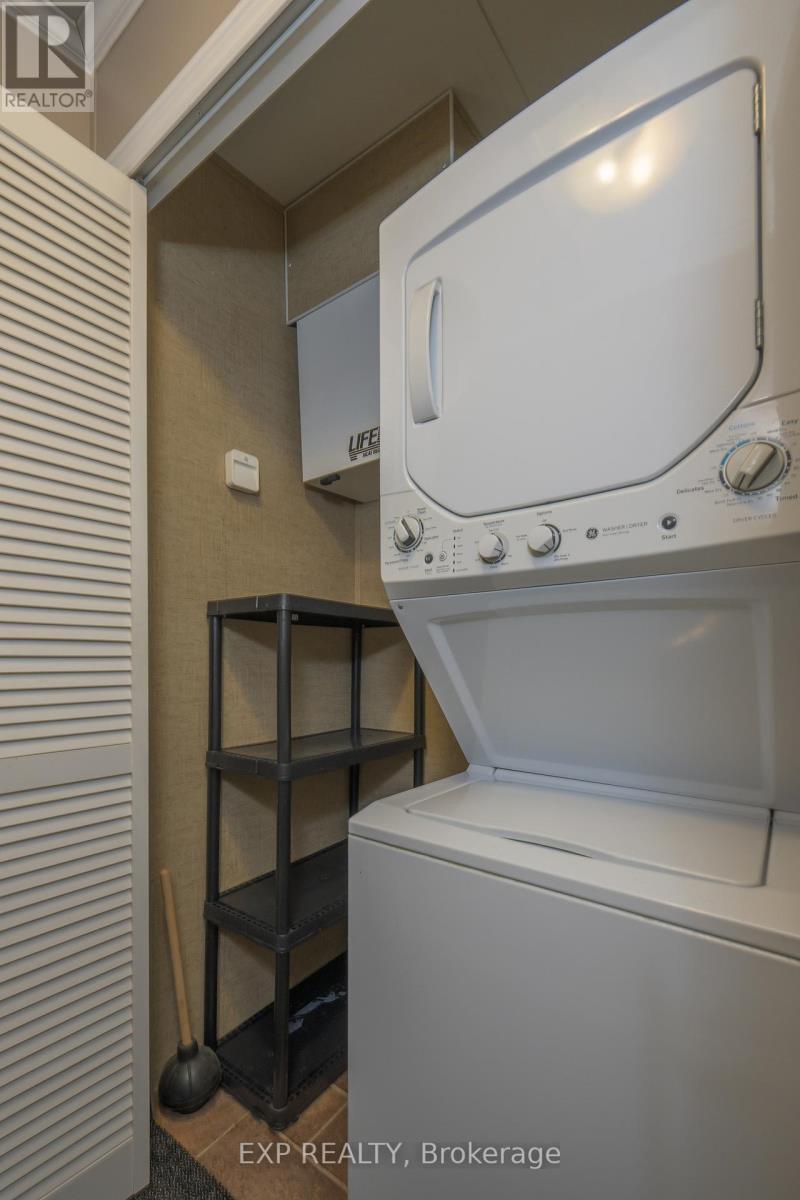 51 - 22790 Amiens Road, Middlesex Centre, ON - Indoor Photo Showing Laundry Room