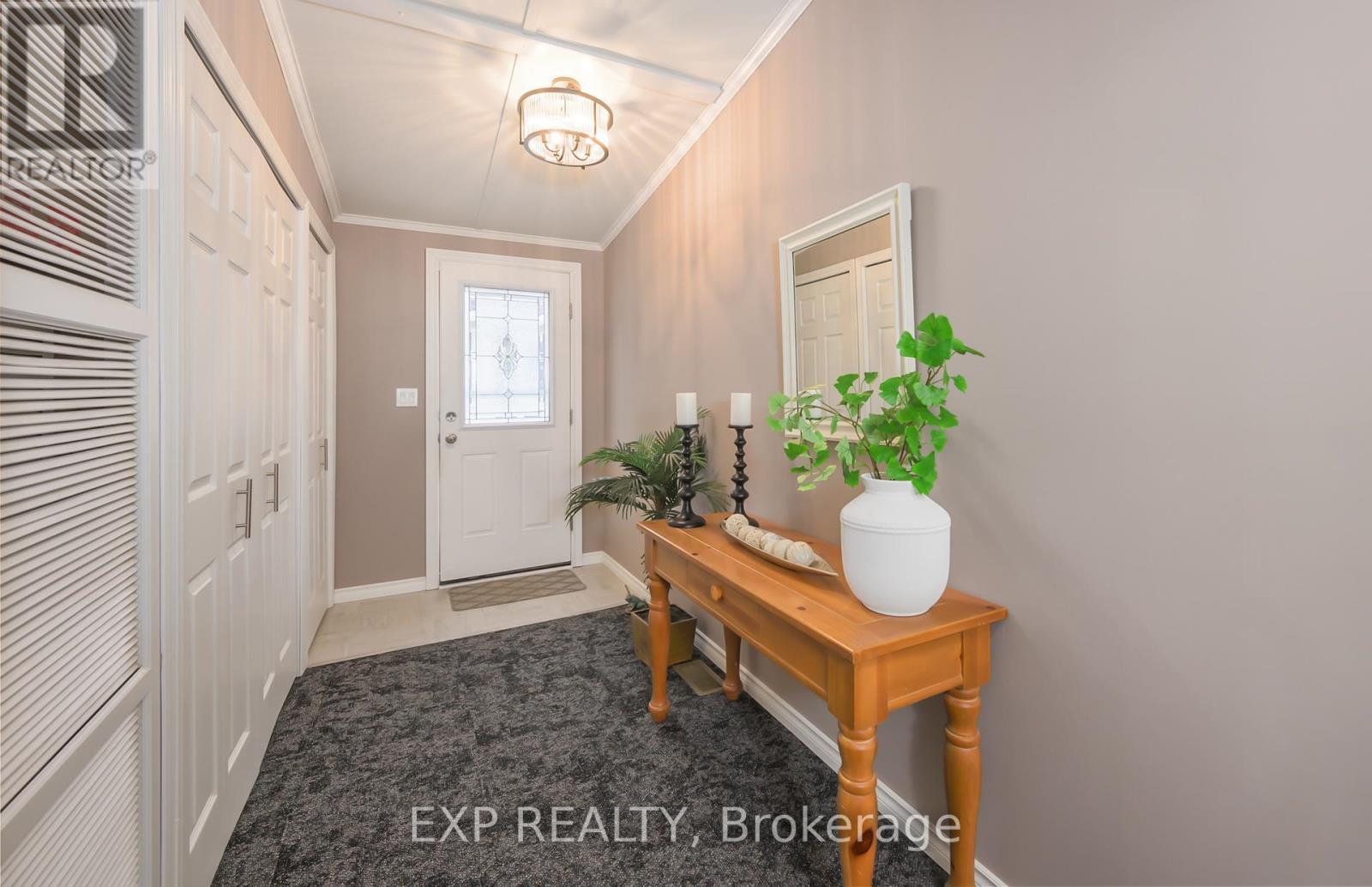 51 - 22790 Amiens Road, Middlesex Centre, ON - Indoor Photo Showing Other Room