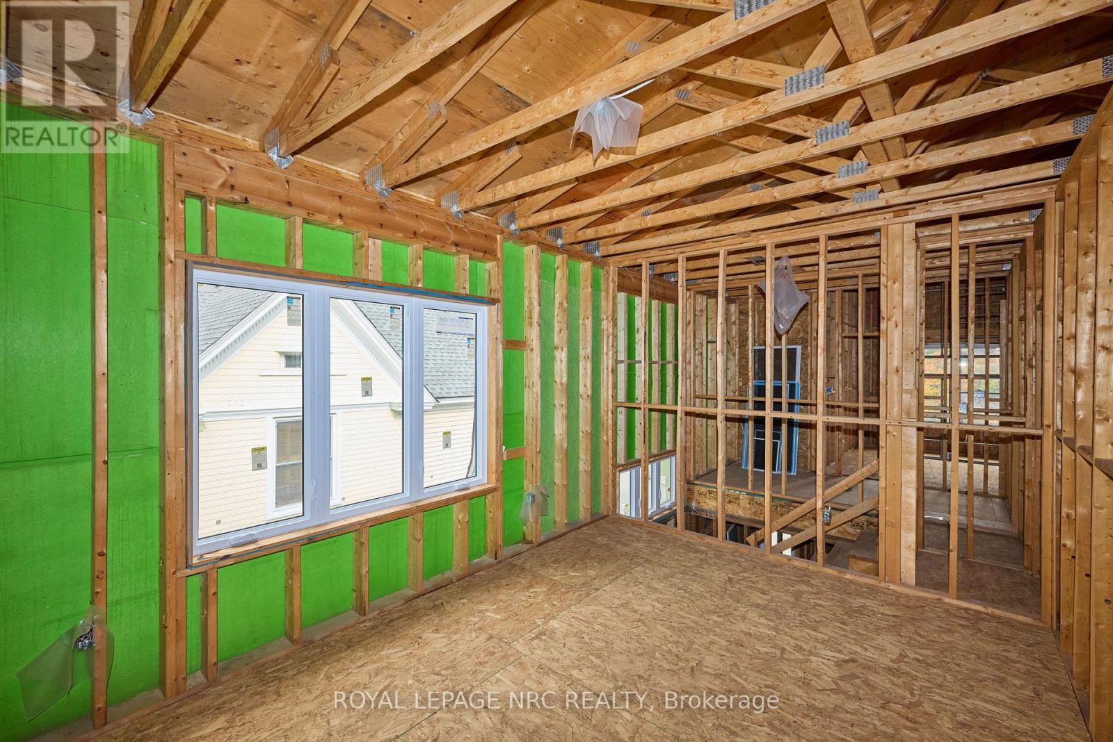 5427 River Road, Niagara Falls (Downtown), ON - Indoor