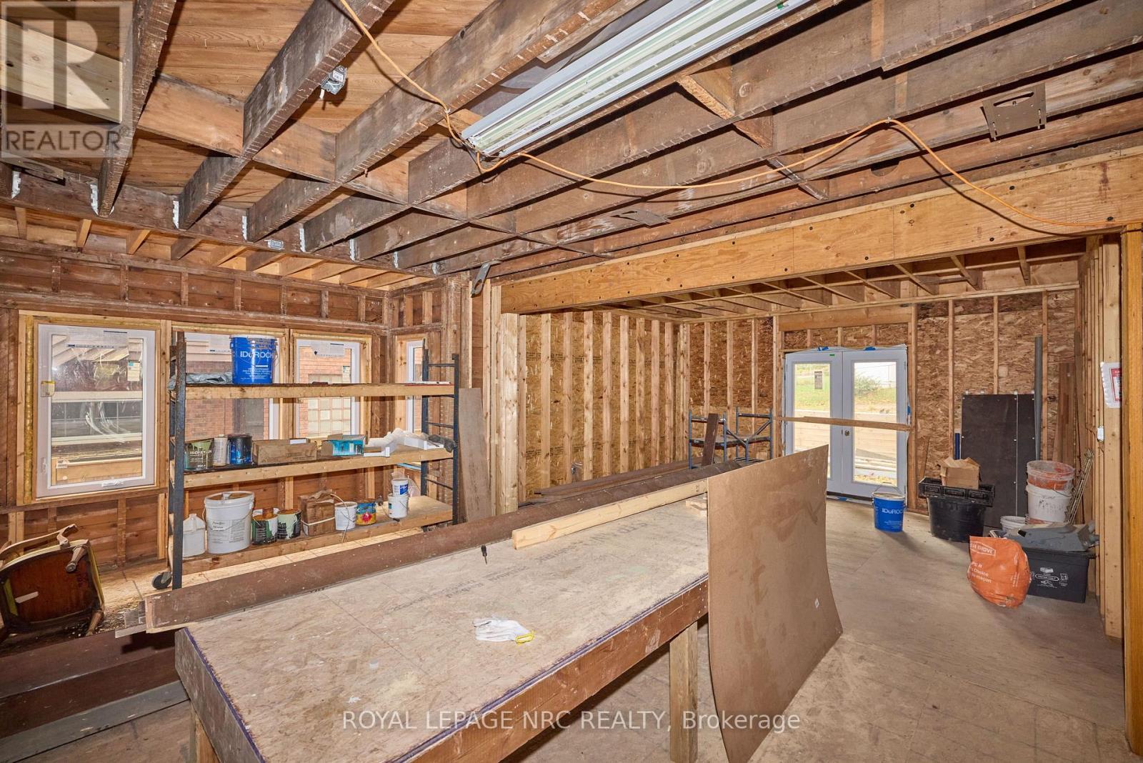 5427 River Road, Niagara Falls (Downtown), ON - Indoor Photo Showing Other Room