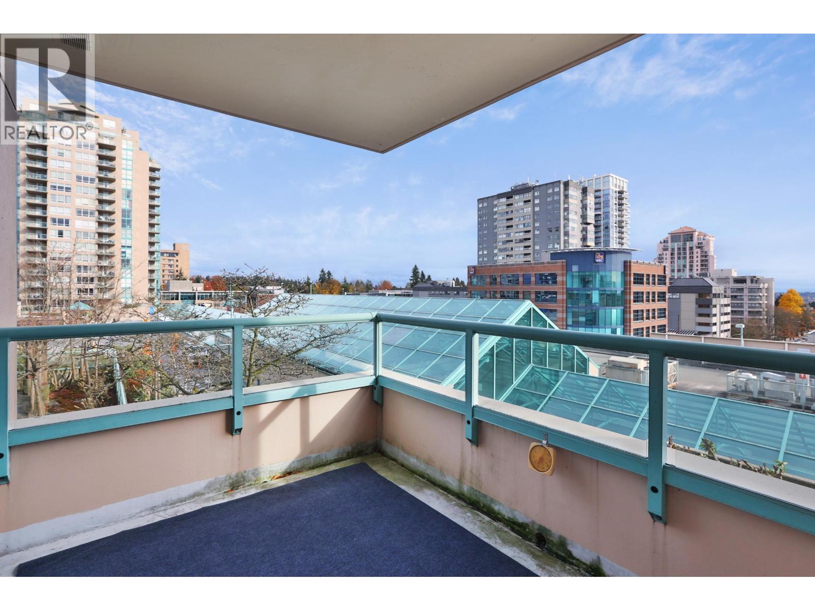 605 728 Princess Street, New Westminster, BC - Outdoor