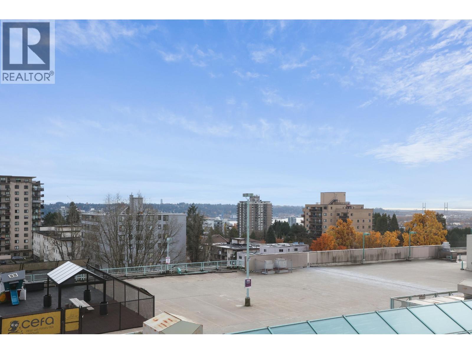 605 728 Princess Street, New Westminster, BC - Outdoor With View
