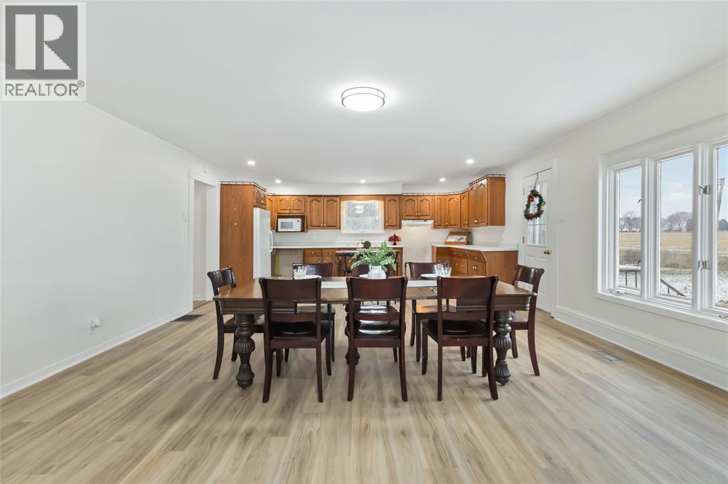 22821 Thames Road, Appin, ON - Indoor Photo Showing Dining Room