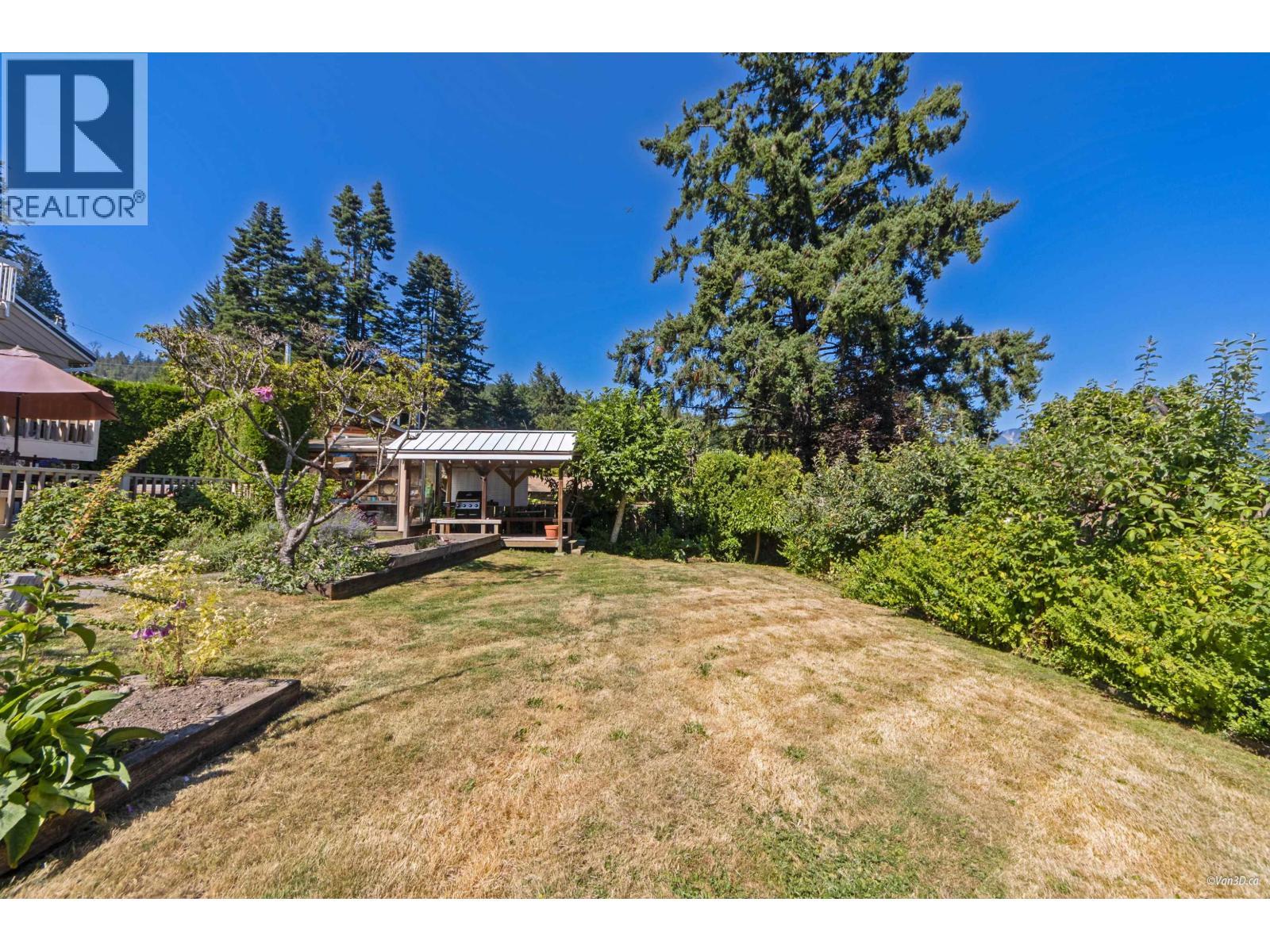 1115 Lenora Road, Bowen Island, BC - Outdoor