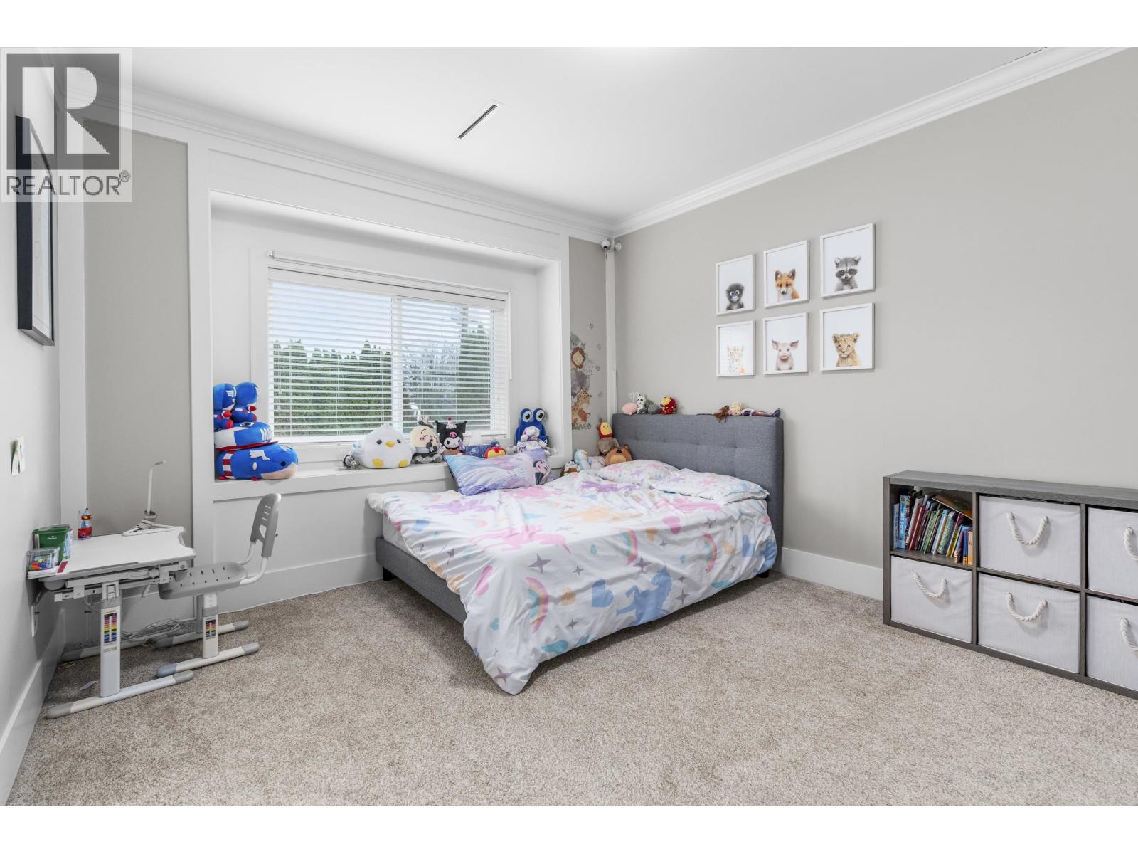 8780 Rosemary Avenue, Richmond, BC - Indoor Photo Showing Bedroom