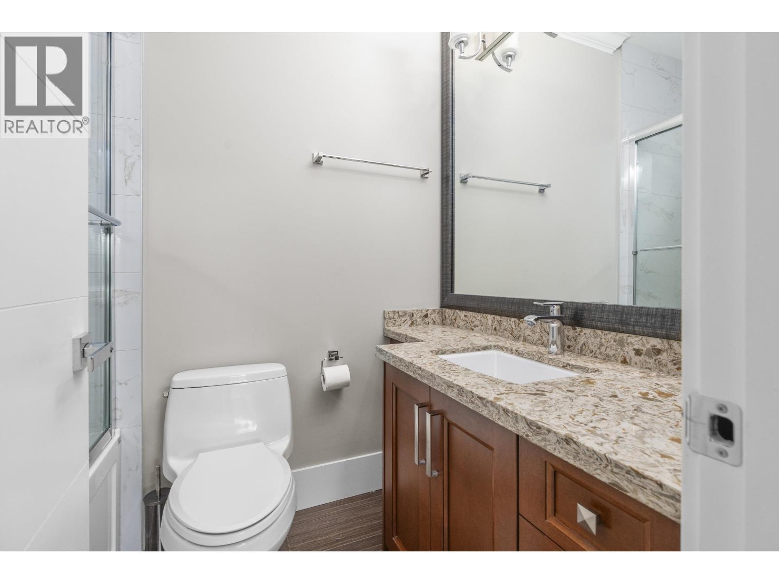 8780 Rosemary Avenue, Richmond, BC - Indoor Photo Showing Bathroom