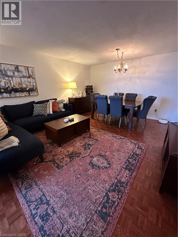 1515 Lakeshore Road E Unit# 1805, Mississauga, ON - Indoor Photo Showing Other Room