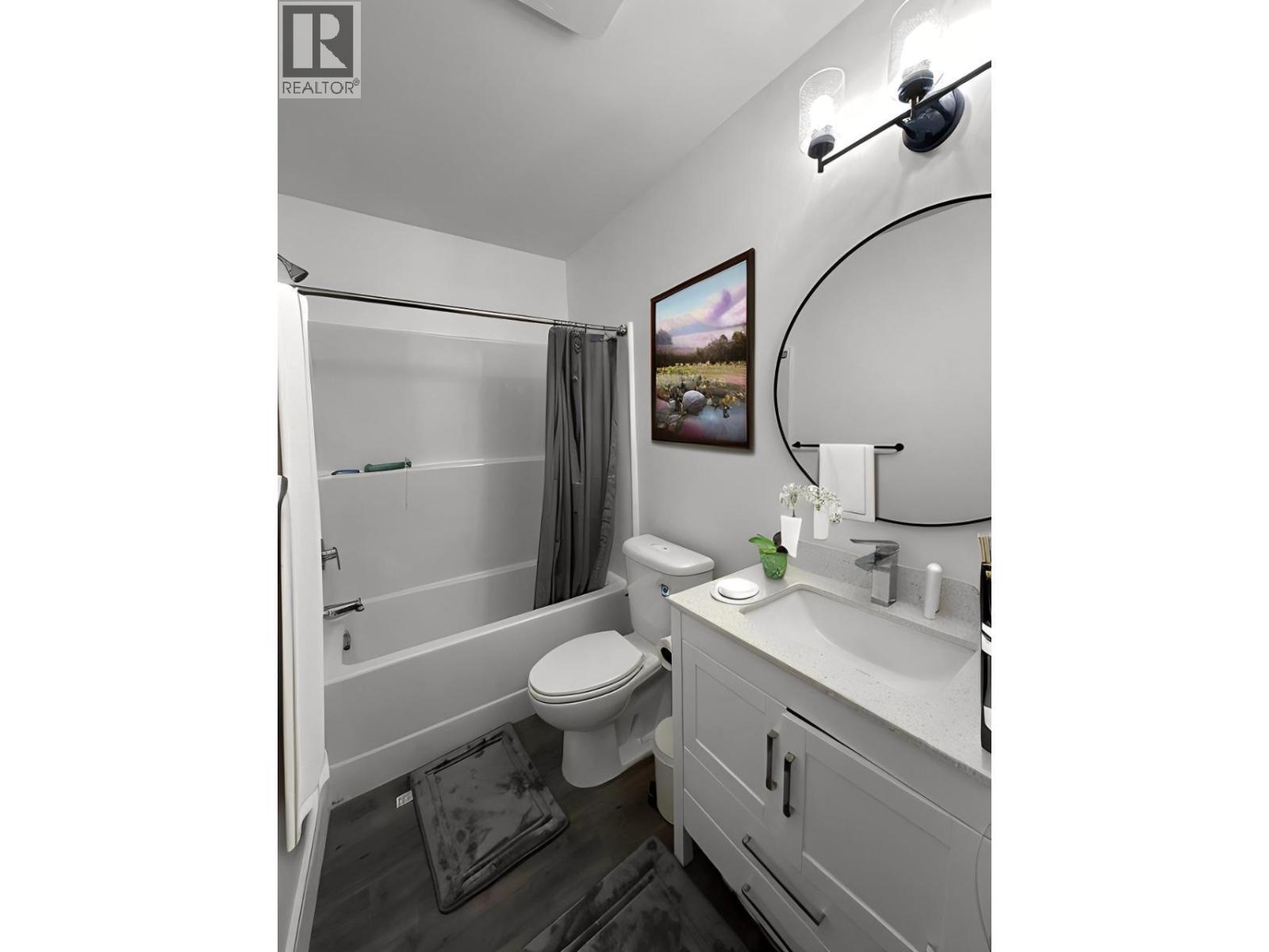 1365 Burfield Drive, Sun Peaks, BC - Indoor Photo Showing Bathroom