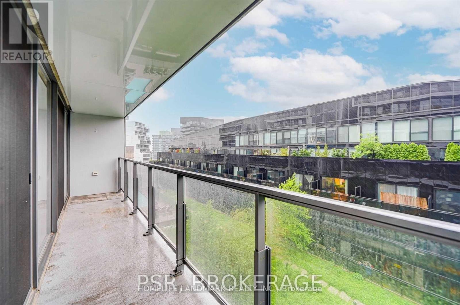 617 - 32 Trolley Crescent, Toronto, ON - Outdoor With Balcony With Exterior