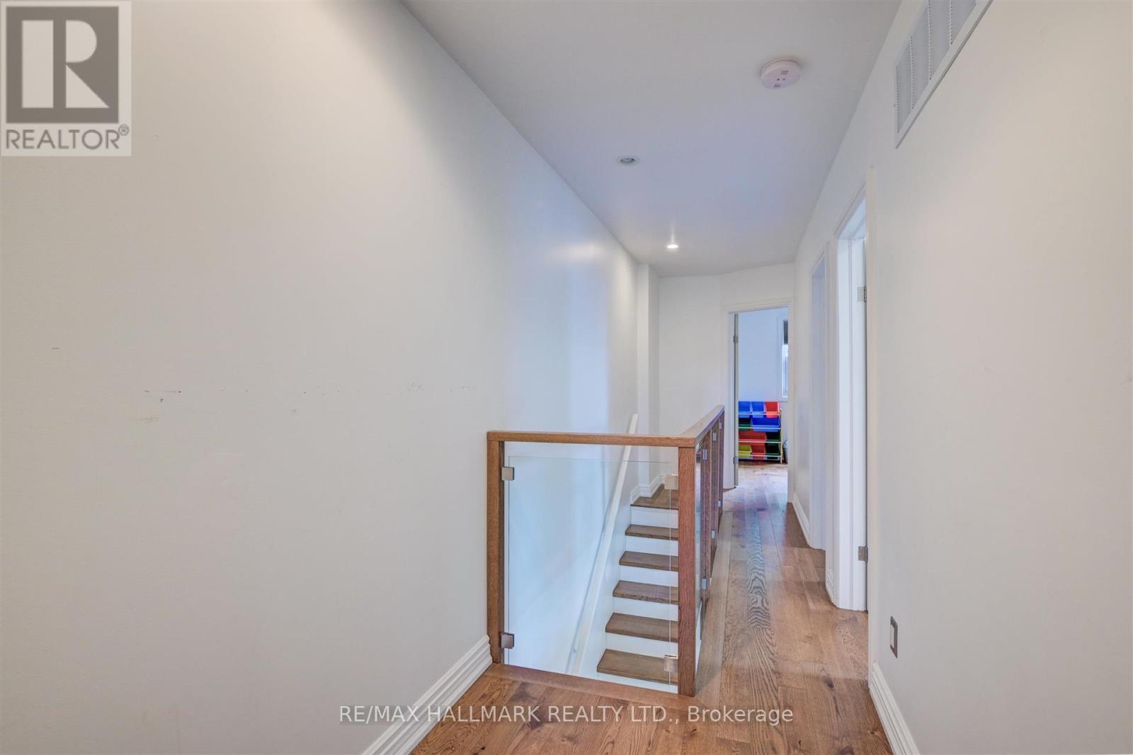 301 Silver Birch Avenue, Toronto, ON - Indoor Photo Showing Other Room