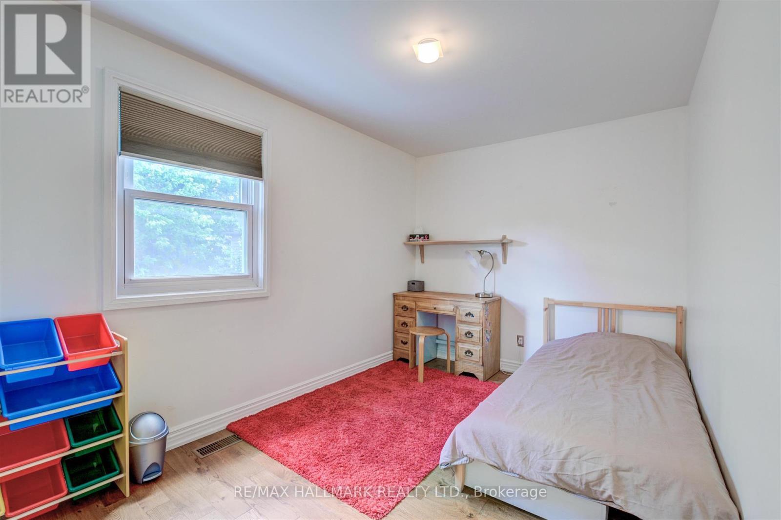 301 Silver Birch Avenue, Toronto, ON - Indoor Photo Showing Bedroom