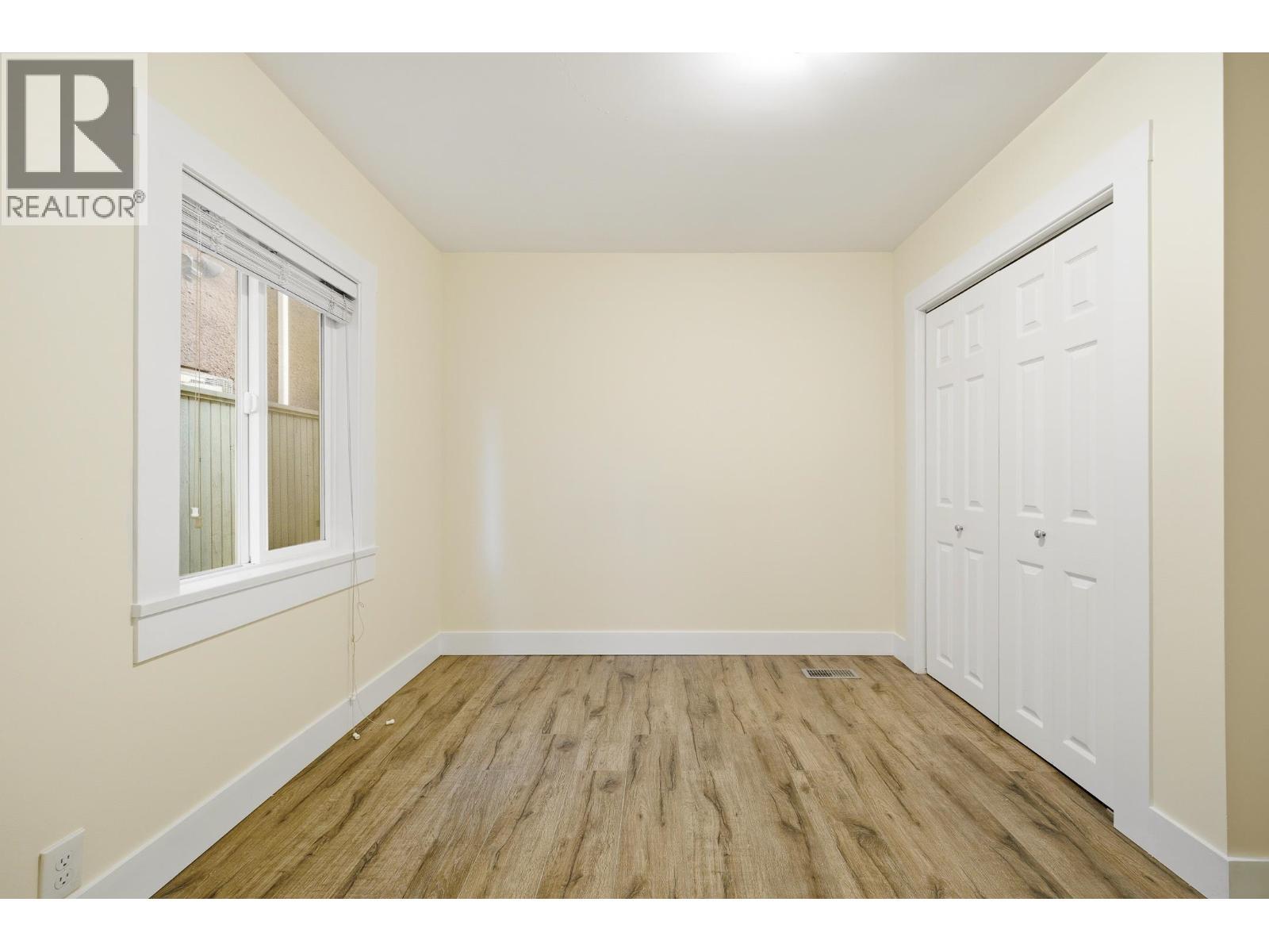 4533 Knight Street, Vancouver, BC - Indoor Photo Showing Other Room