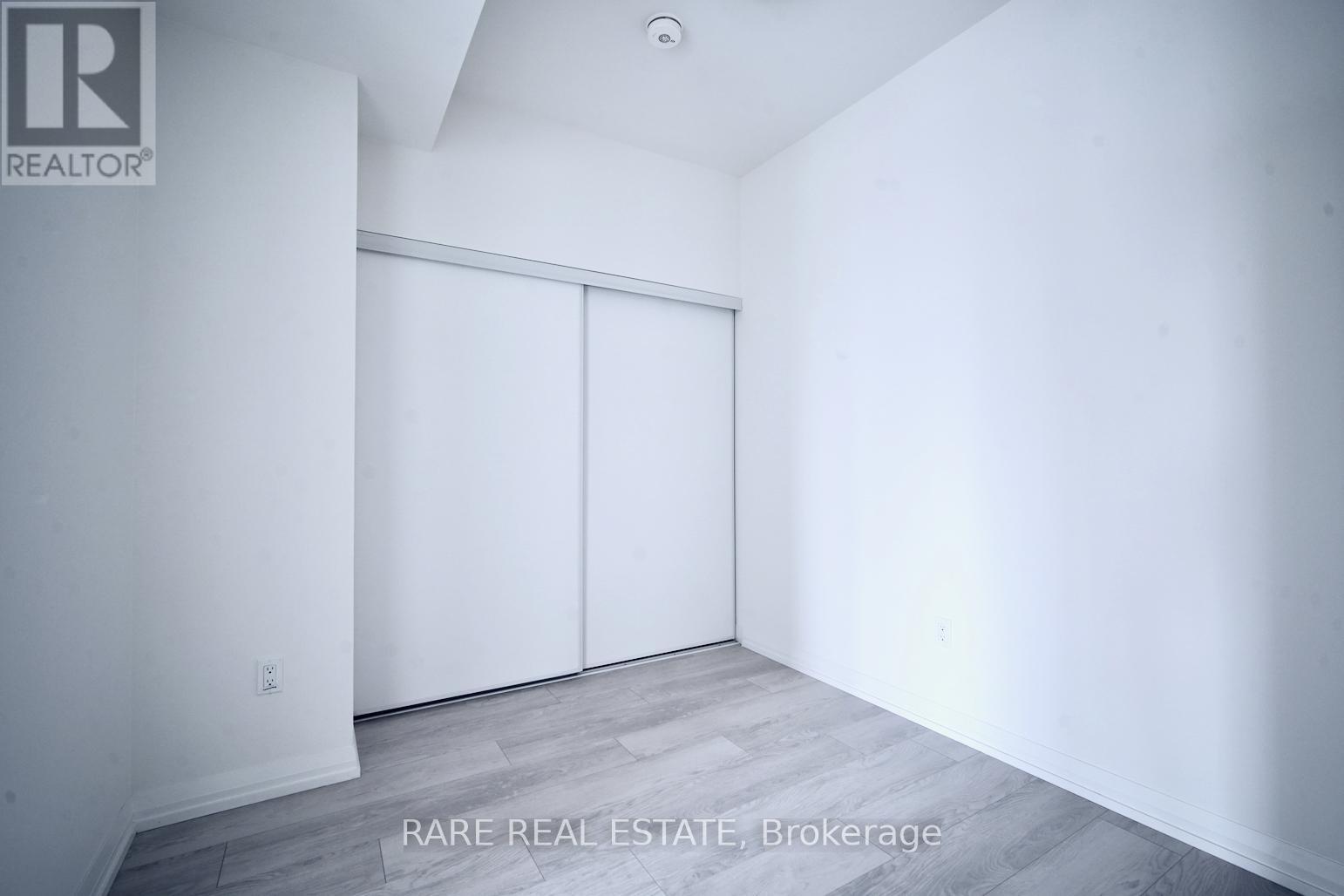 2409 - 280 Dundas Street W, Toronto, ON - Indoor Photo Showing Other Room