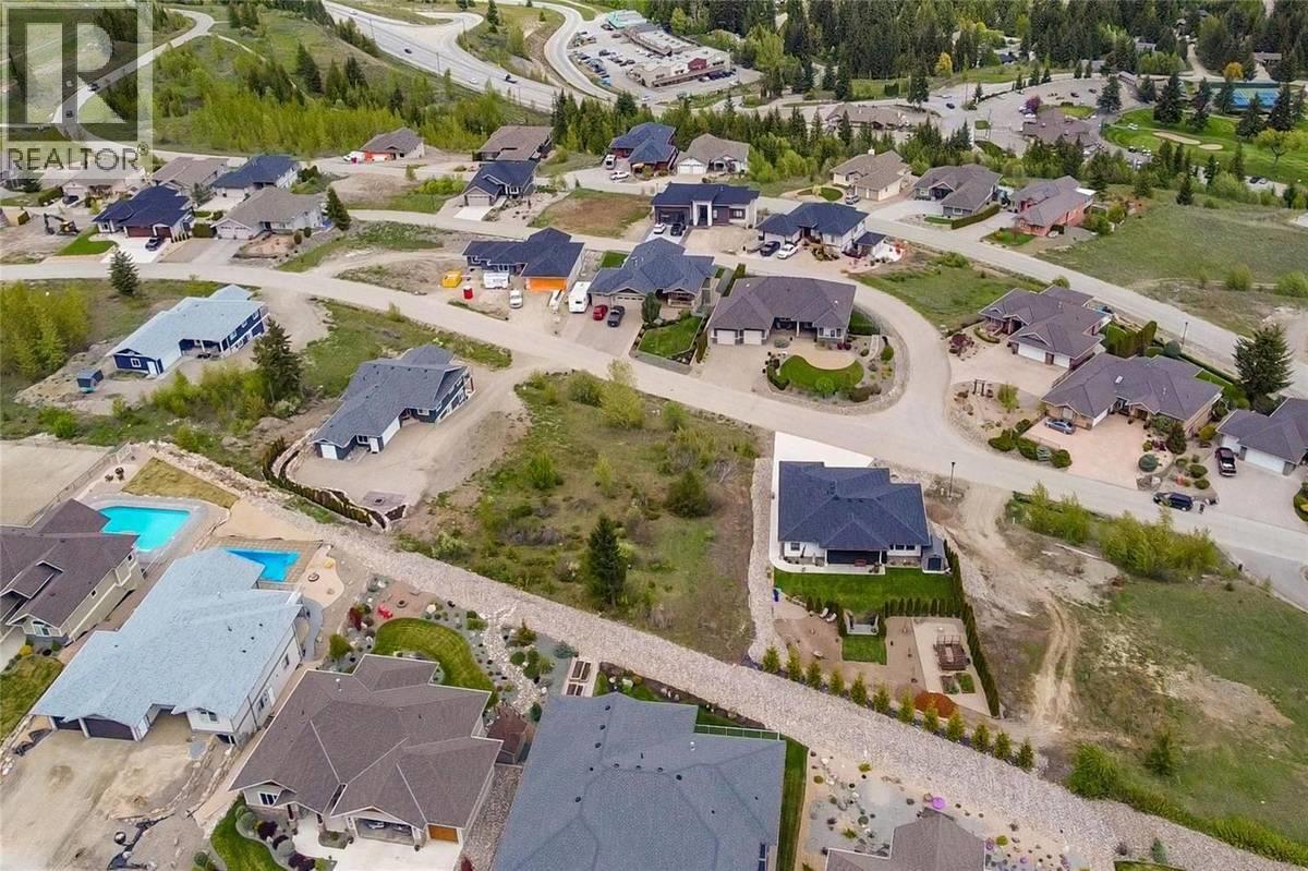 2587 St. Andrews Street, Blind Bay, BC