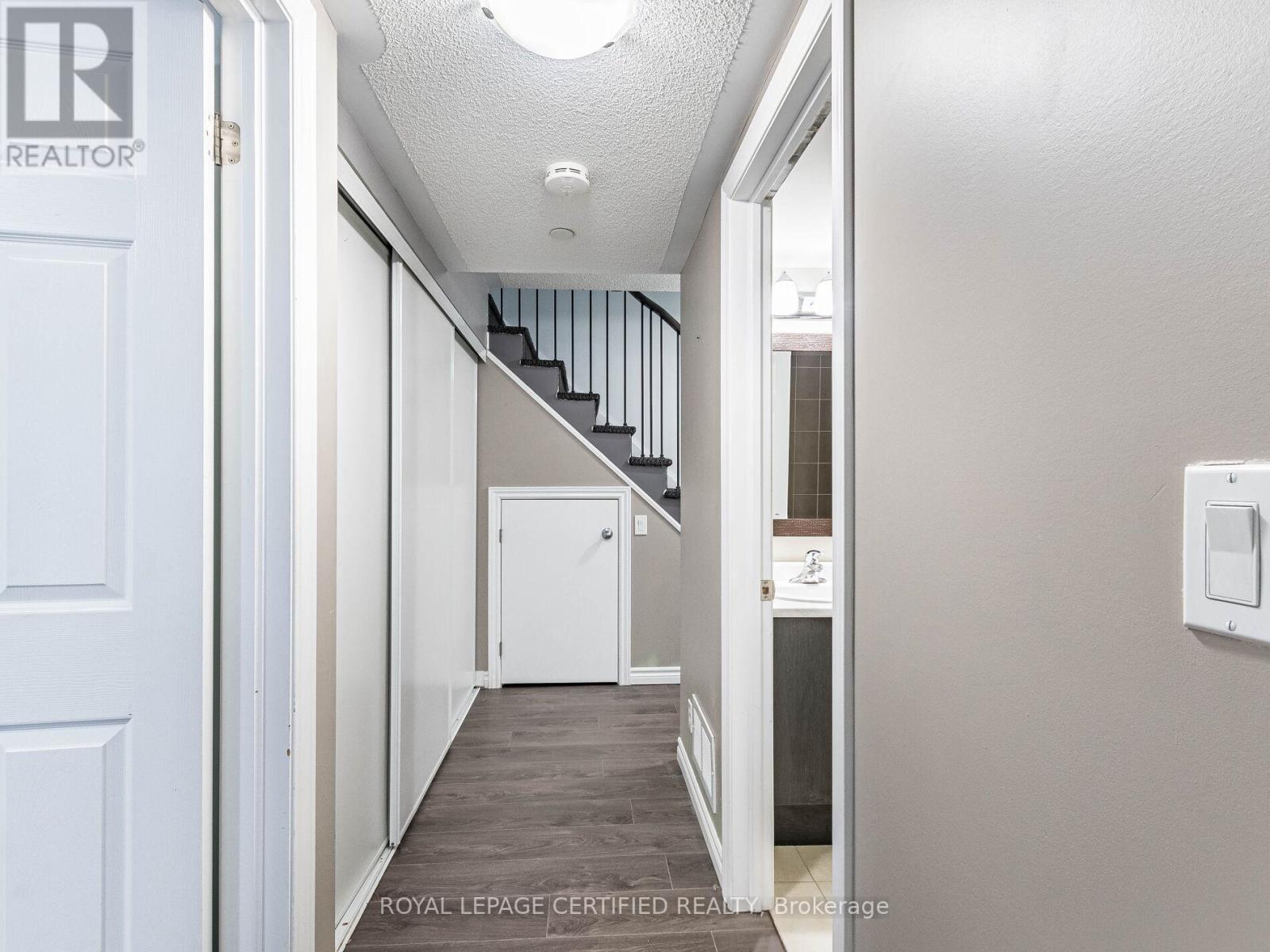 104 - 30 Carnation Avenue, Toronto, ON - Indoor Photo Showing Other Room