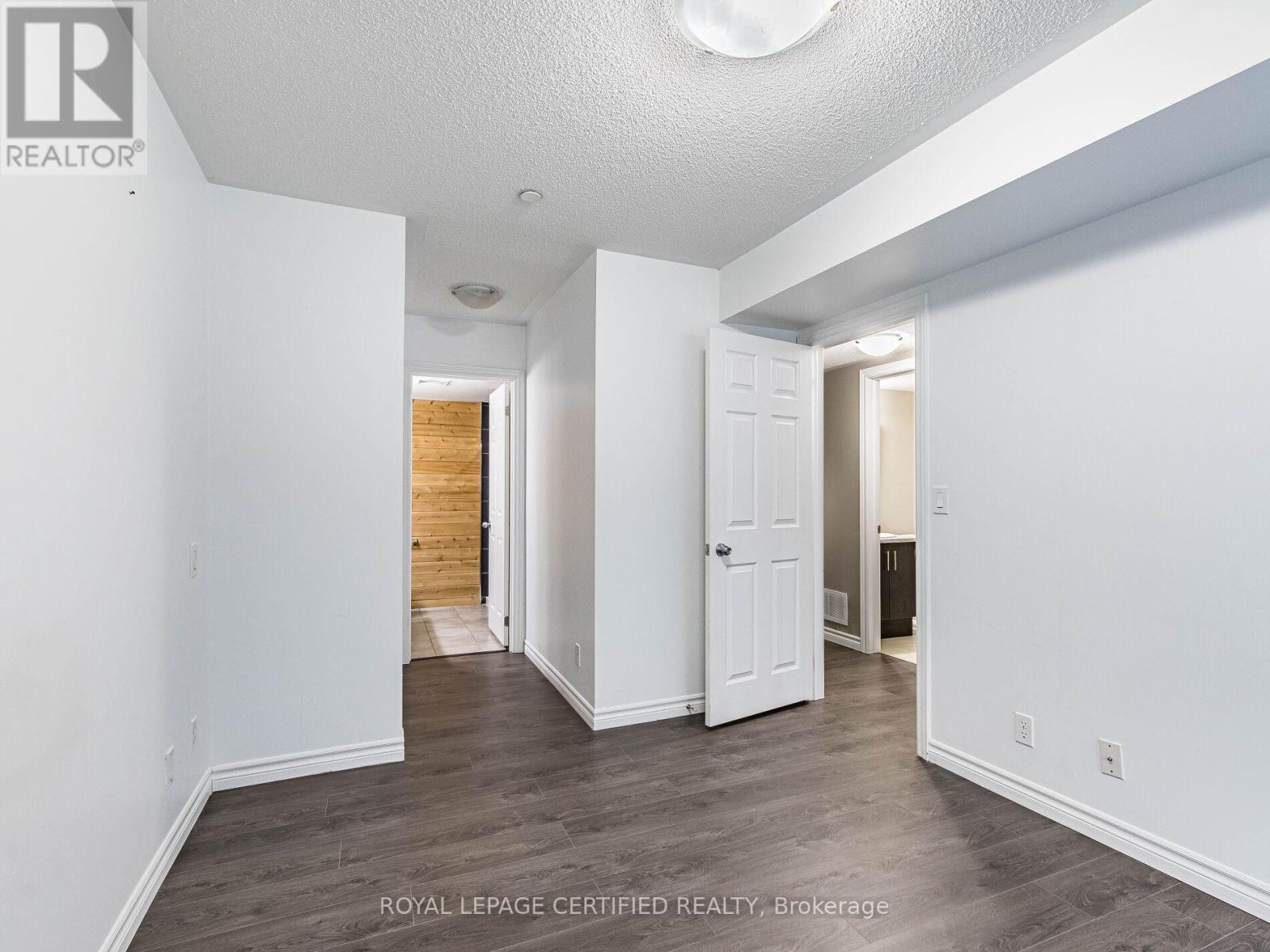 104 - 30 Carnation Avenue, Toronto, ON - Indoor Photo Showing Other Room