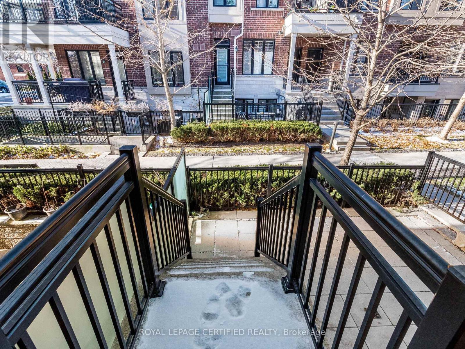 104 - 30 Carnation Avenue, Toronto, ON - Outdoor