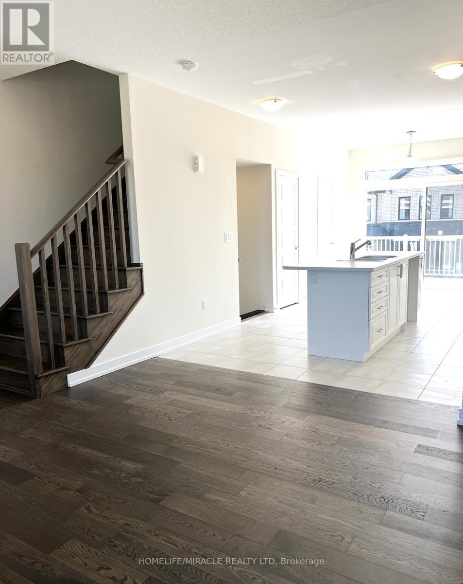 155 Melody Lane, Thorold, ON - Indoor Photo Showing Other Room