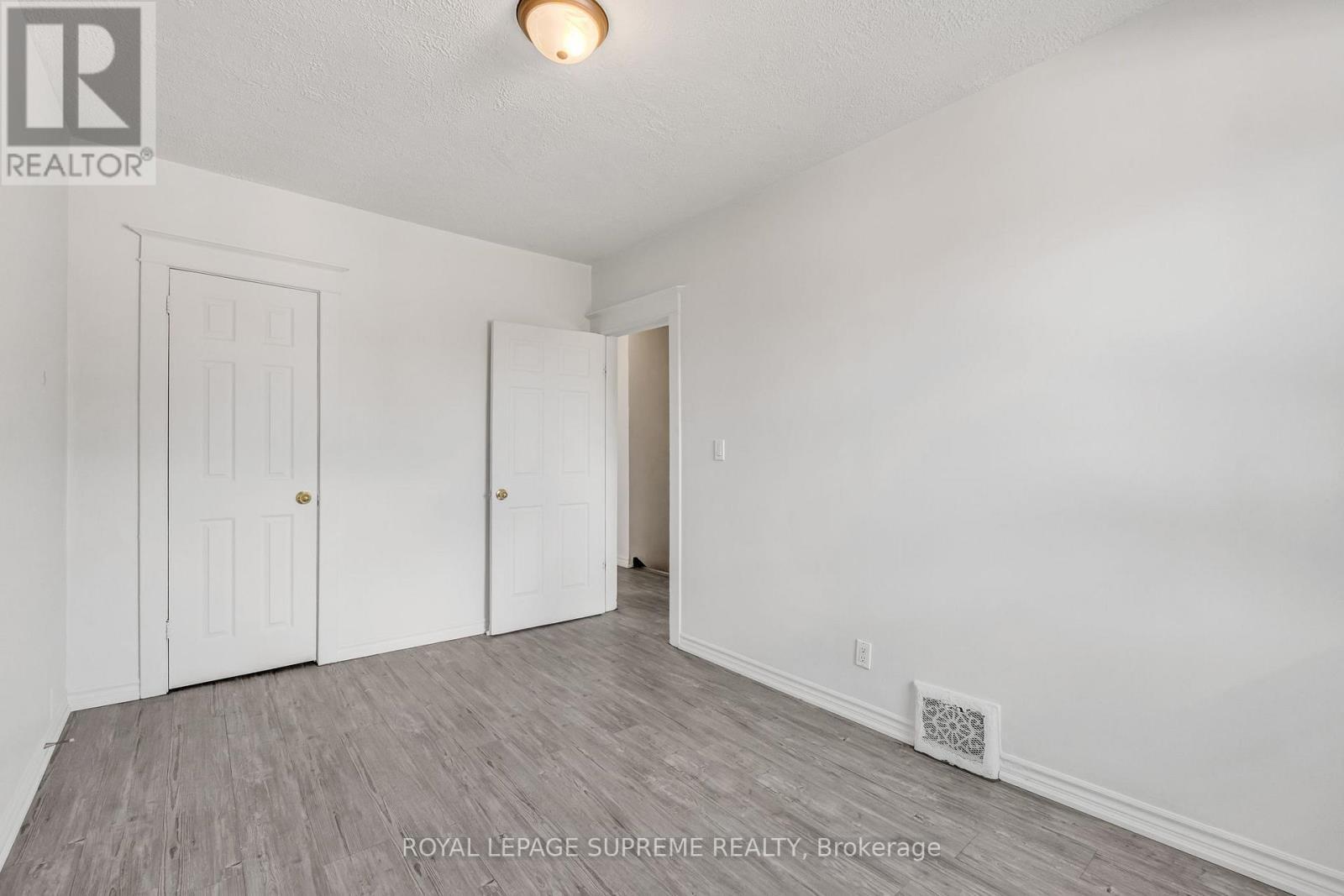 1837 Dufferin Street, Toronto, ON - Indoor Photo Showing Other Room