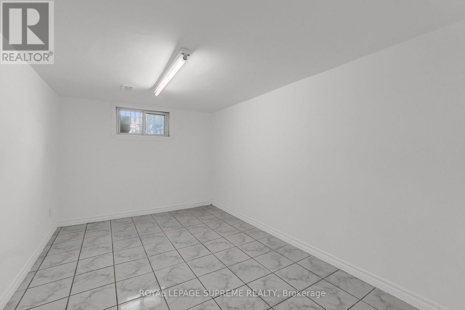 1837 Dufferin Street, Toronto, ON - Indoor Photo Showing Other Room