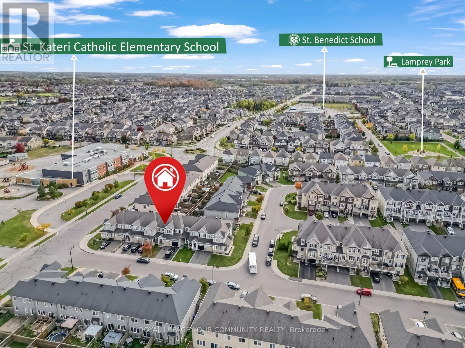 407 White Arctic Avenue, Ottawa, ON -