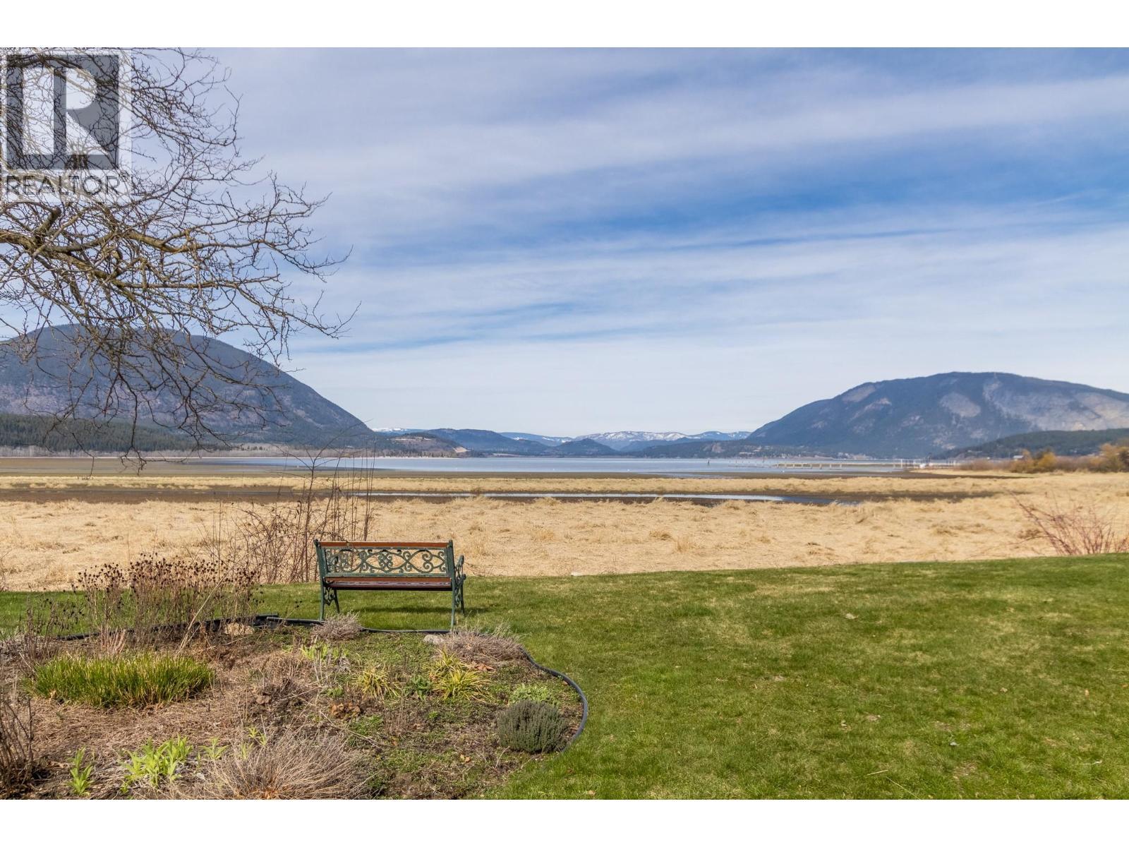 111 Harbourfront Drive Nw Unit# 14, Salmon Arm, BC - Outdoor With View