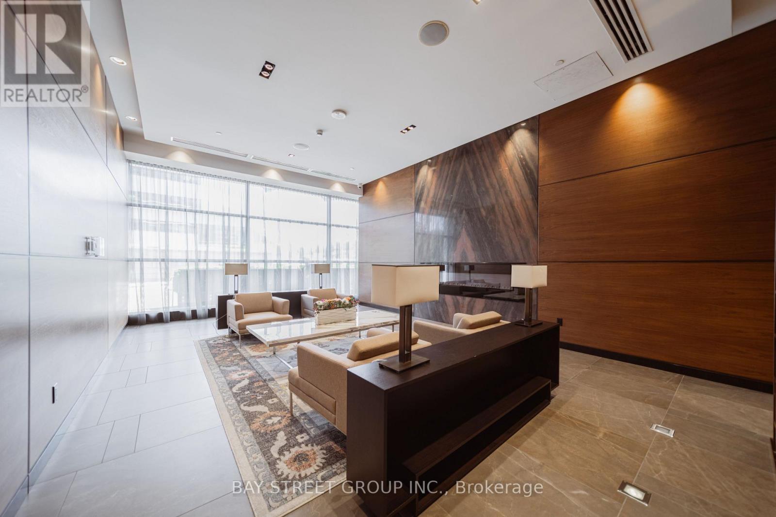 3301 - 2 Anndale Drive, Toronto, ON - Indoor Photo Showing Other Room