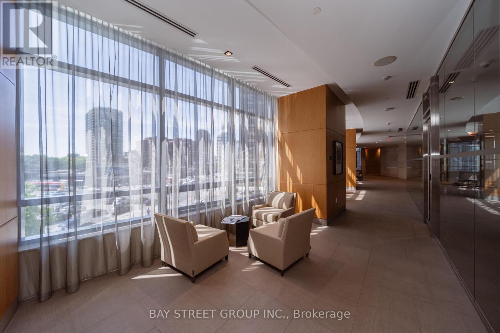 3301 - 2 Anndale Drive, Toronto, ON - Indoor Photo Showing Other Room