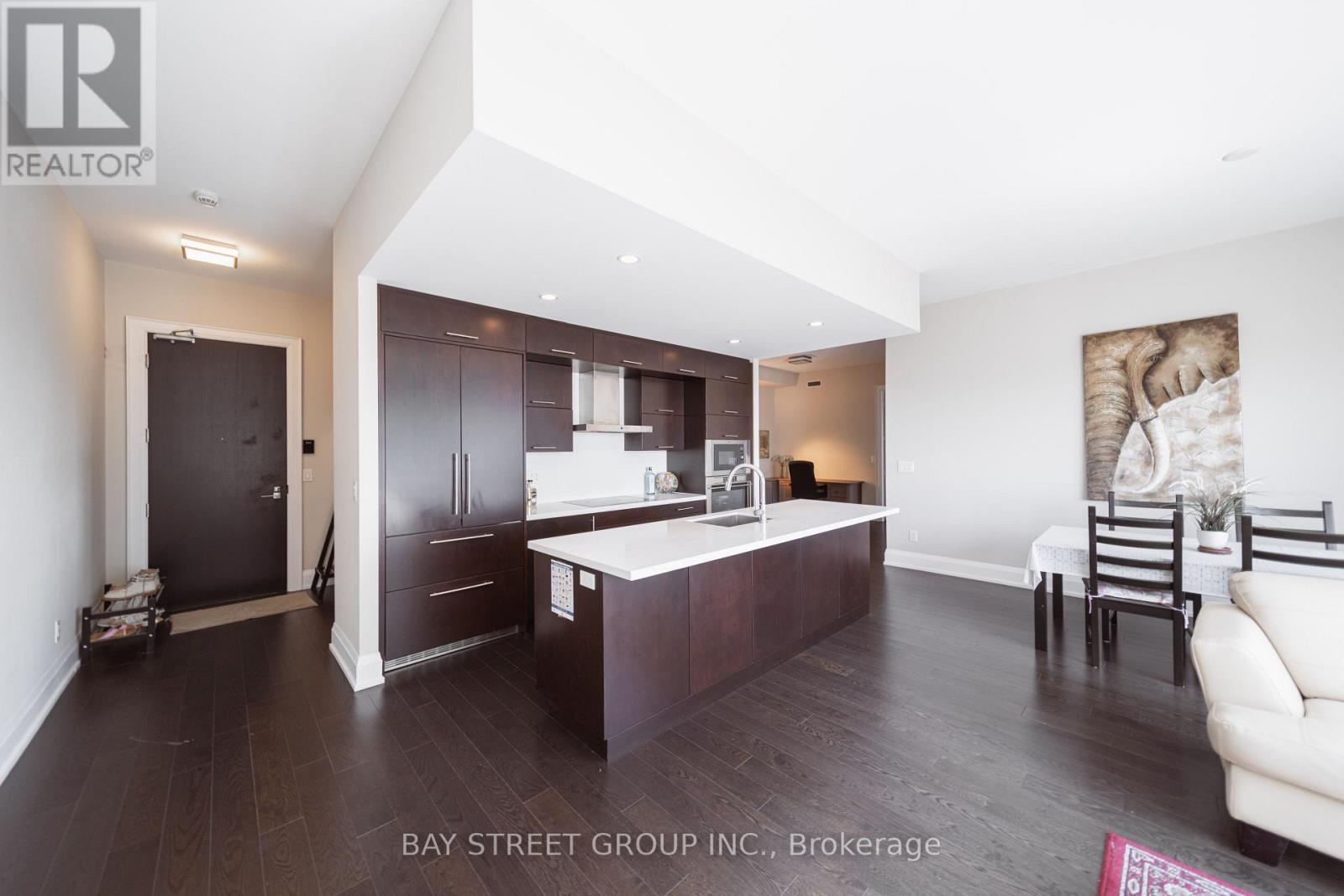 3301 - 2 Anndale Drive, Toronto, ON - Indoor Photo Showing Other Room