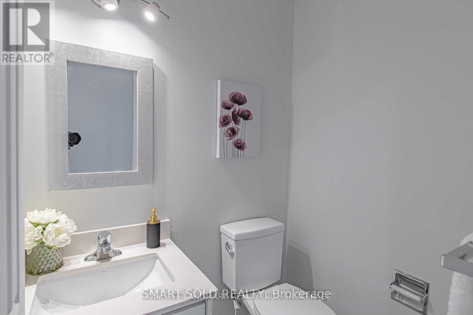 146 Placentia Boulevard, Toronto, ON - Indoor Photo Showing Bathroom