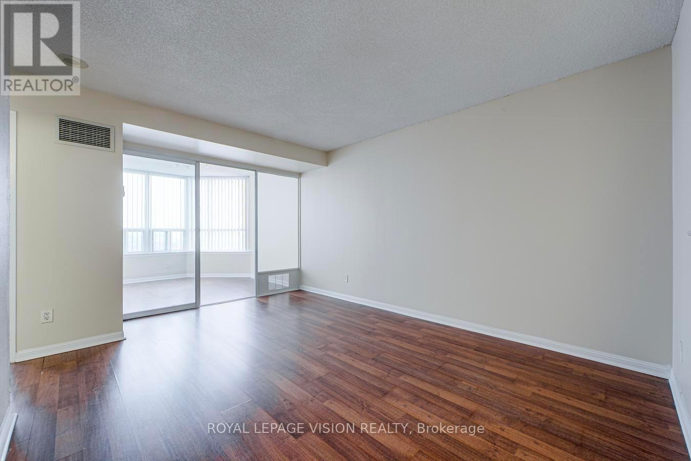 2015 - 88 Corporate Drive, Toronto, ON - Indoor Photo Showing Other Room
