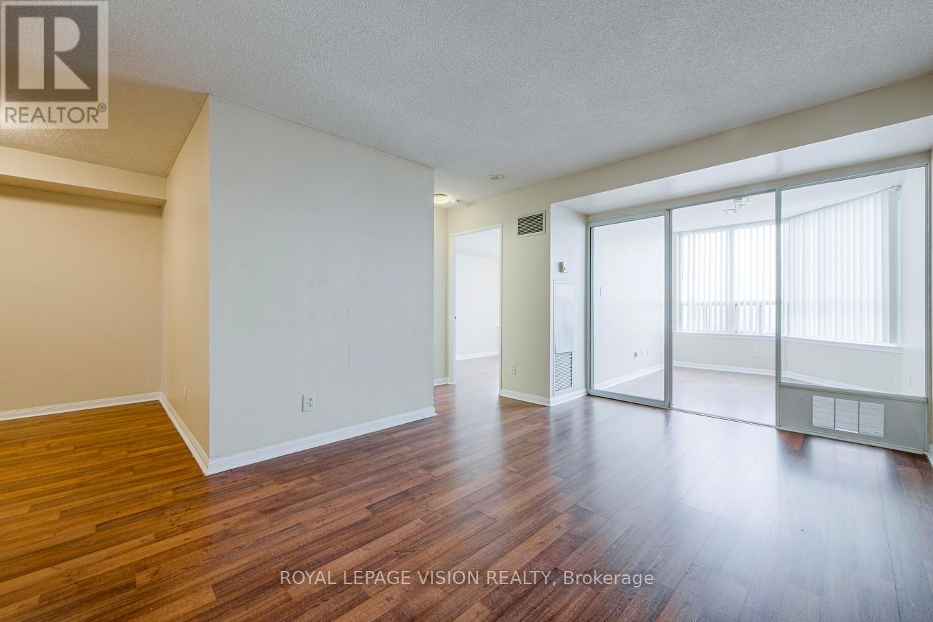 2015 - 88 Corporate Drive, Toronto, ON - Indoor Photo Showing Other Room