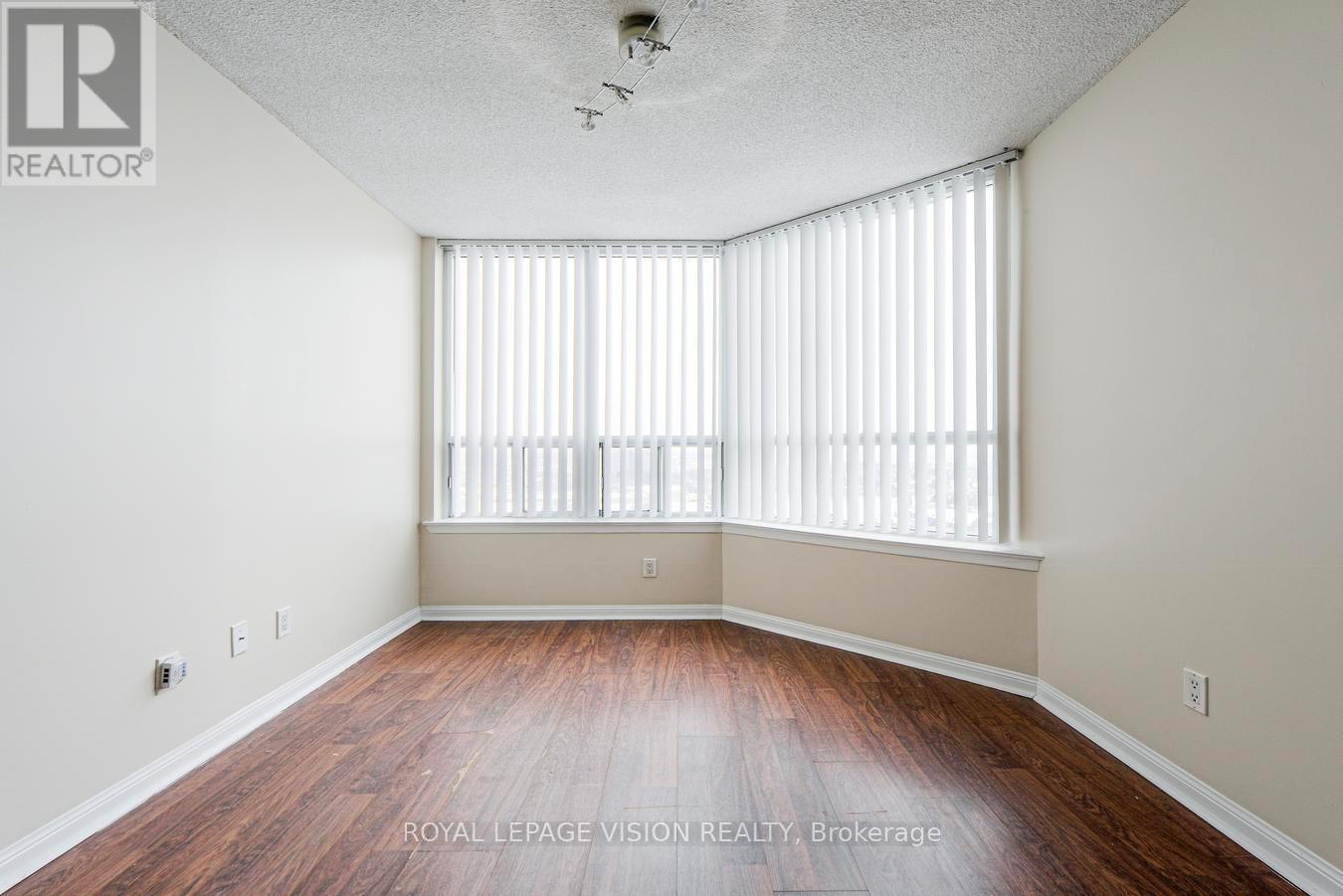 2015 - 88 Corporate Drive, Toronto, ON - Indoor Photo Showing Other Room