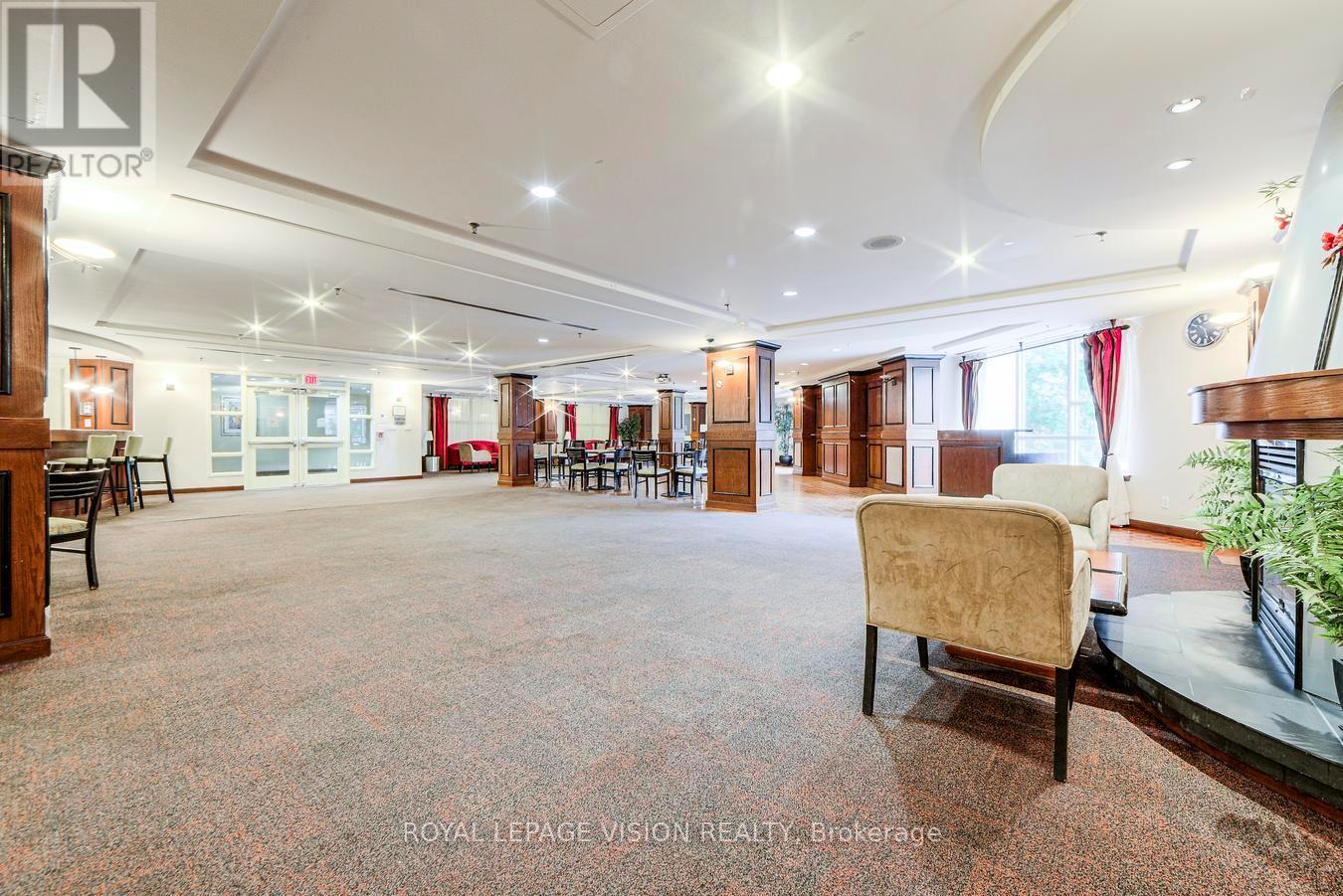 2015 - 88 Corporate Drive, Toronto, ON - Indoor Photo Showing Other Room