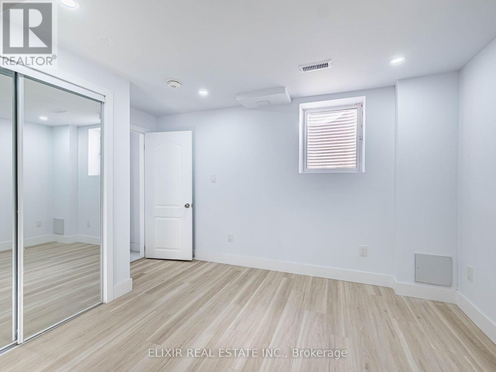 20 Penn Drive, Brampton, ON - Indoor Photo Showing Other Room