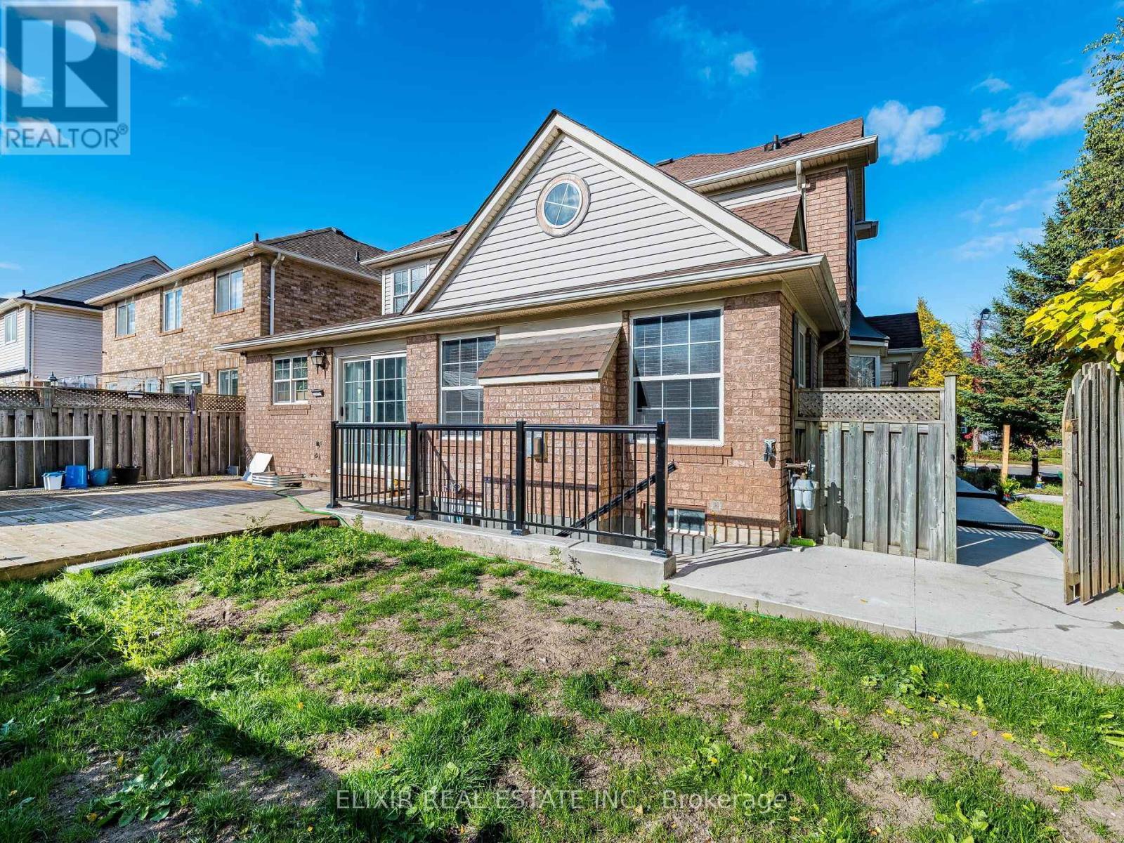 20 Penn Drive, Brampton, ON - Outdoor With Deck Patio Veranda
