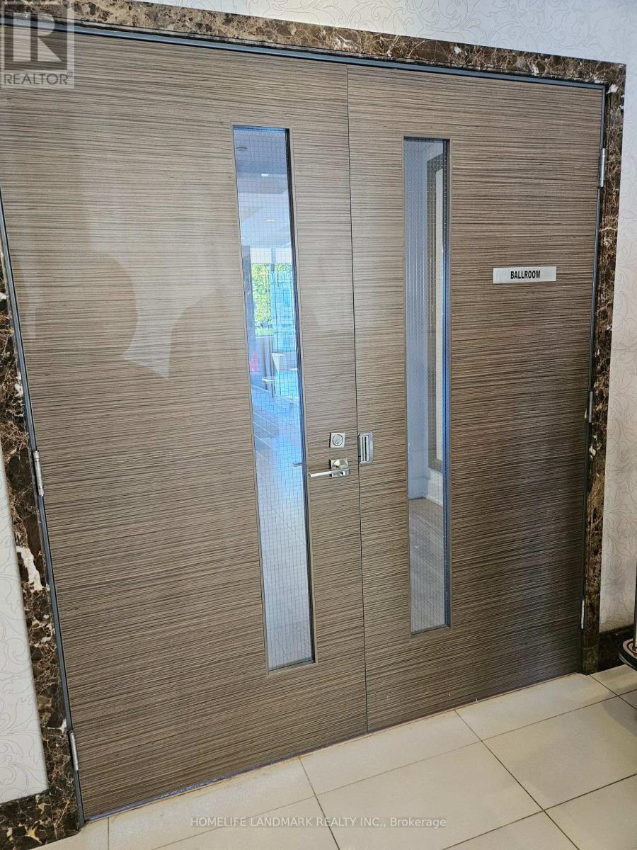 611 - 372 Highway 7 East Road E, Richmond Hill, ON -